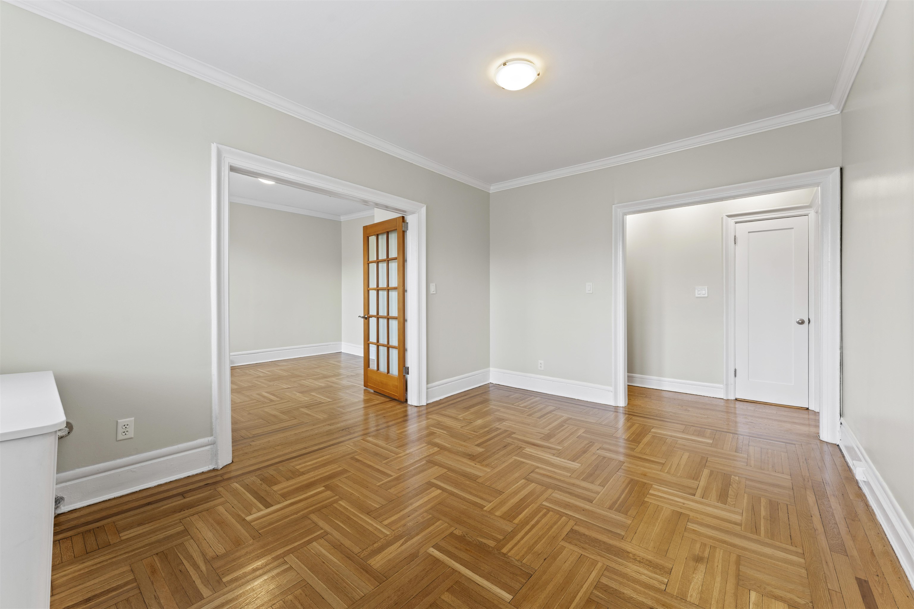 275 HARRISON AVE Unit: E6