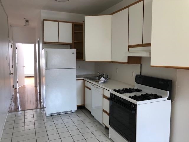 805 PARK AVE Unit: 5