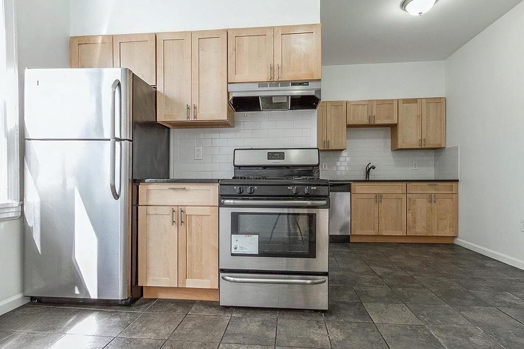 350 DANFORTH AVE