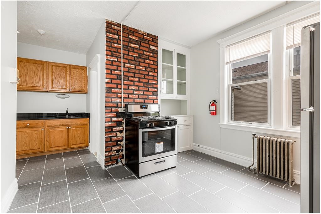 350 DANFORTH AVE