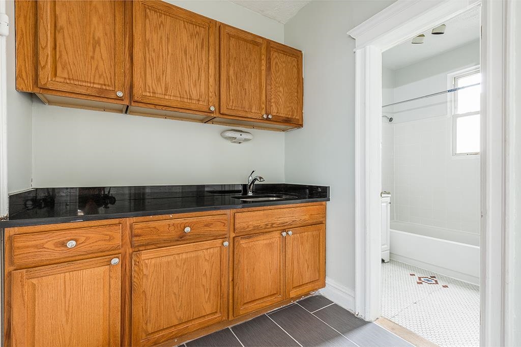350 DANFORTH AVE