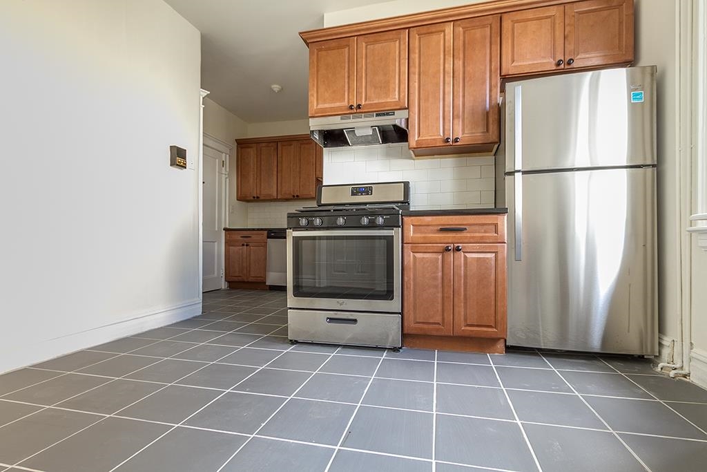 350 DANFORTH AVE