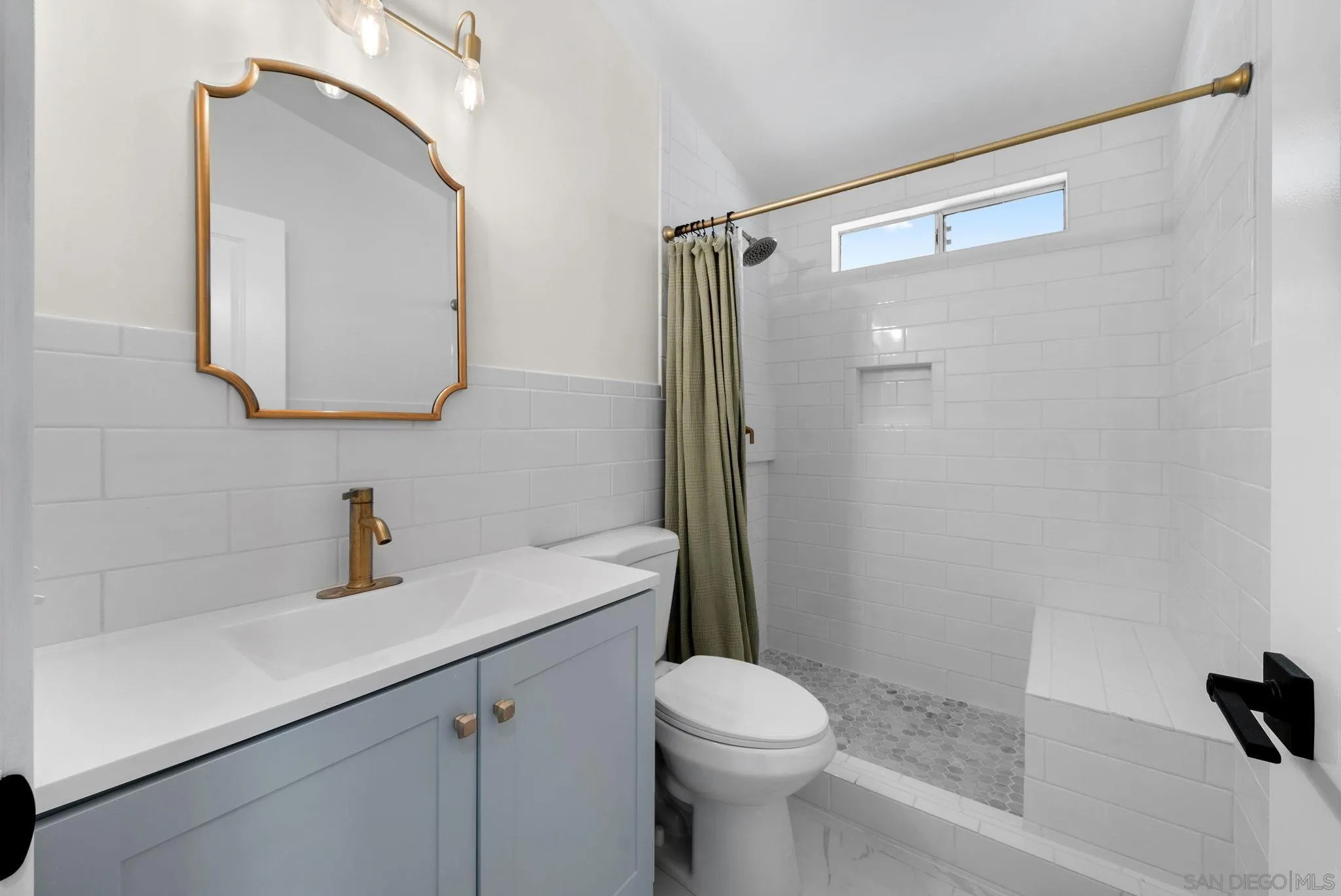 450 E Bradley Ave Unit 25