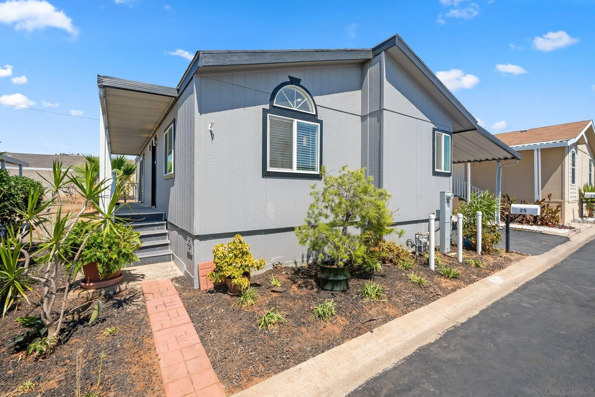 450 E Bradley Ave Unit 25