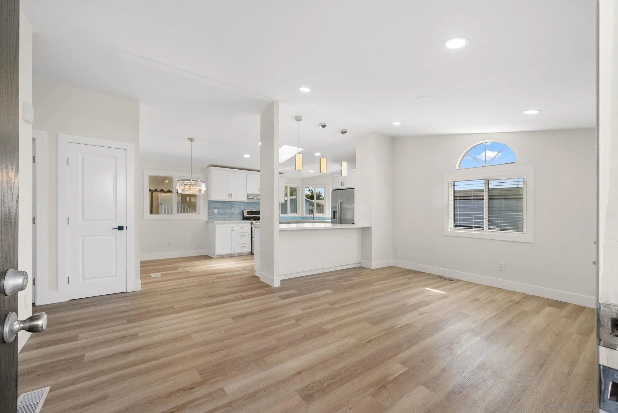 450 E Bradley Ave Unit 25