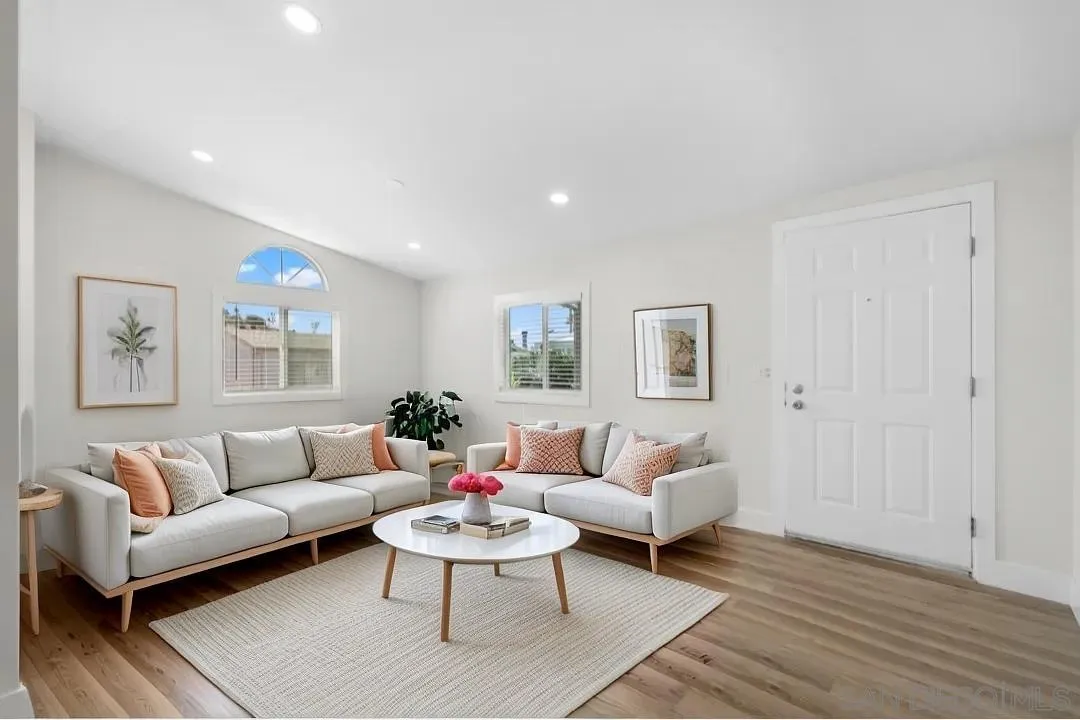 450 E Bradley Ave Unit 25