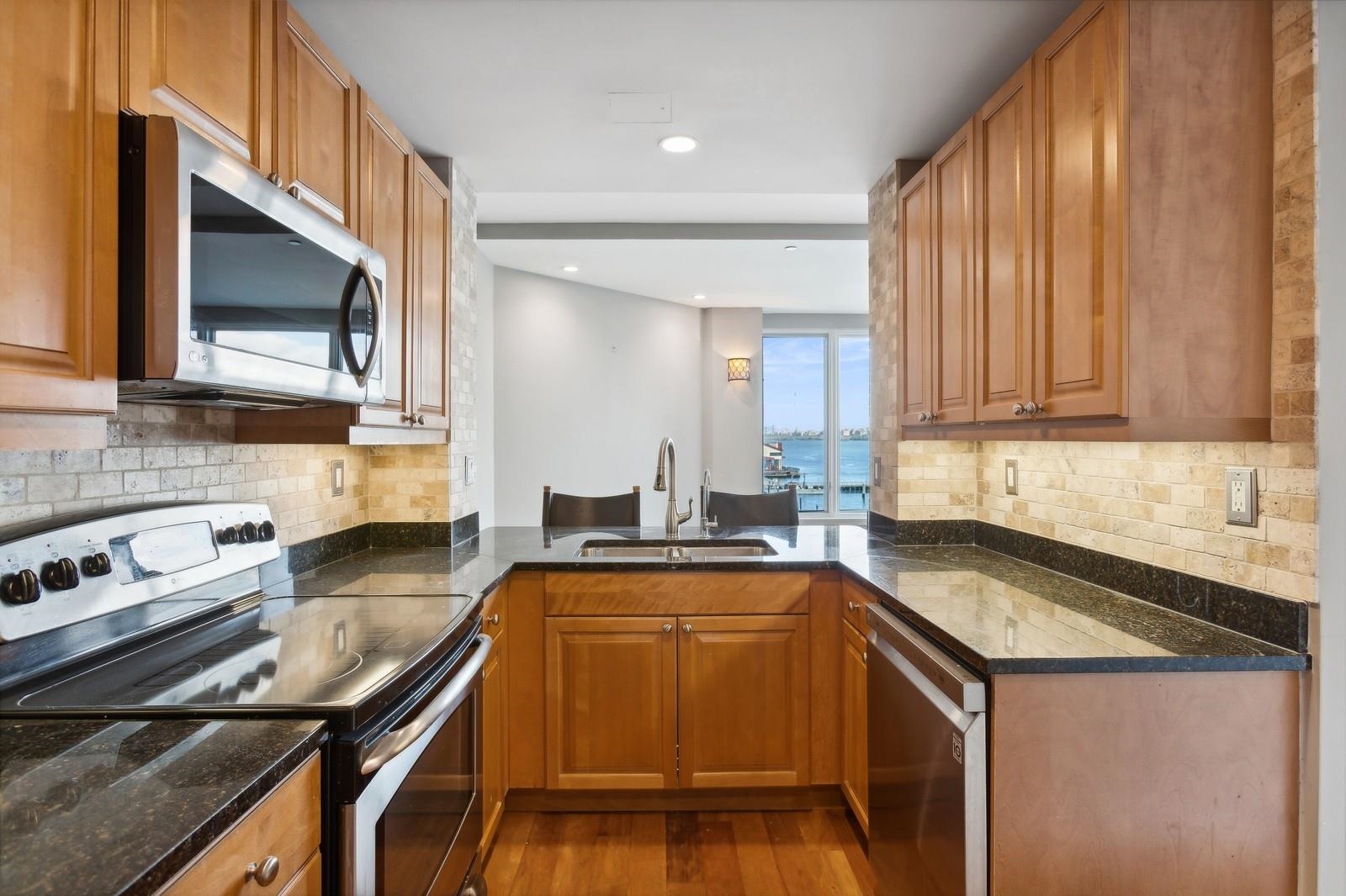 600 HARBOR BLVD Unit: 1057