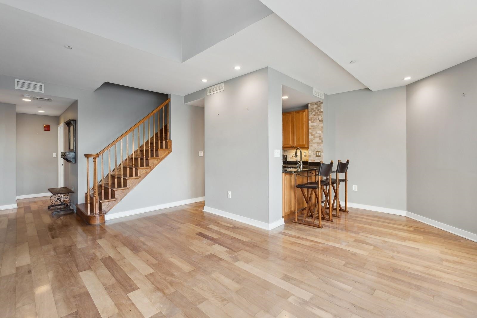 600 HARBOR BLVD Unit: 1057