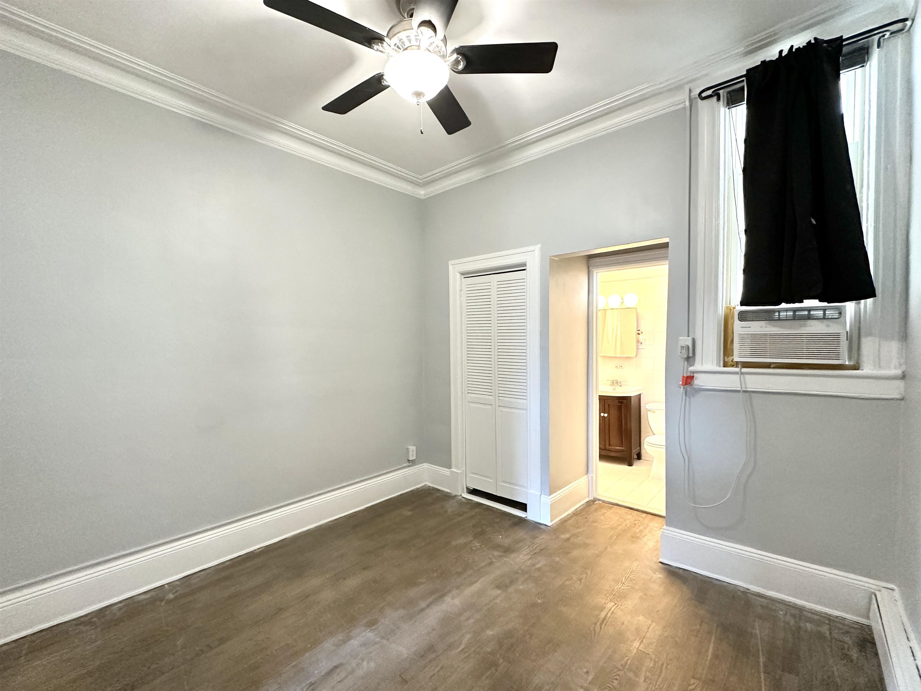 832 WASHINGTON ST Unit: 5