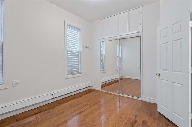 206 ANGELIQUE ST Unit: 1