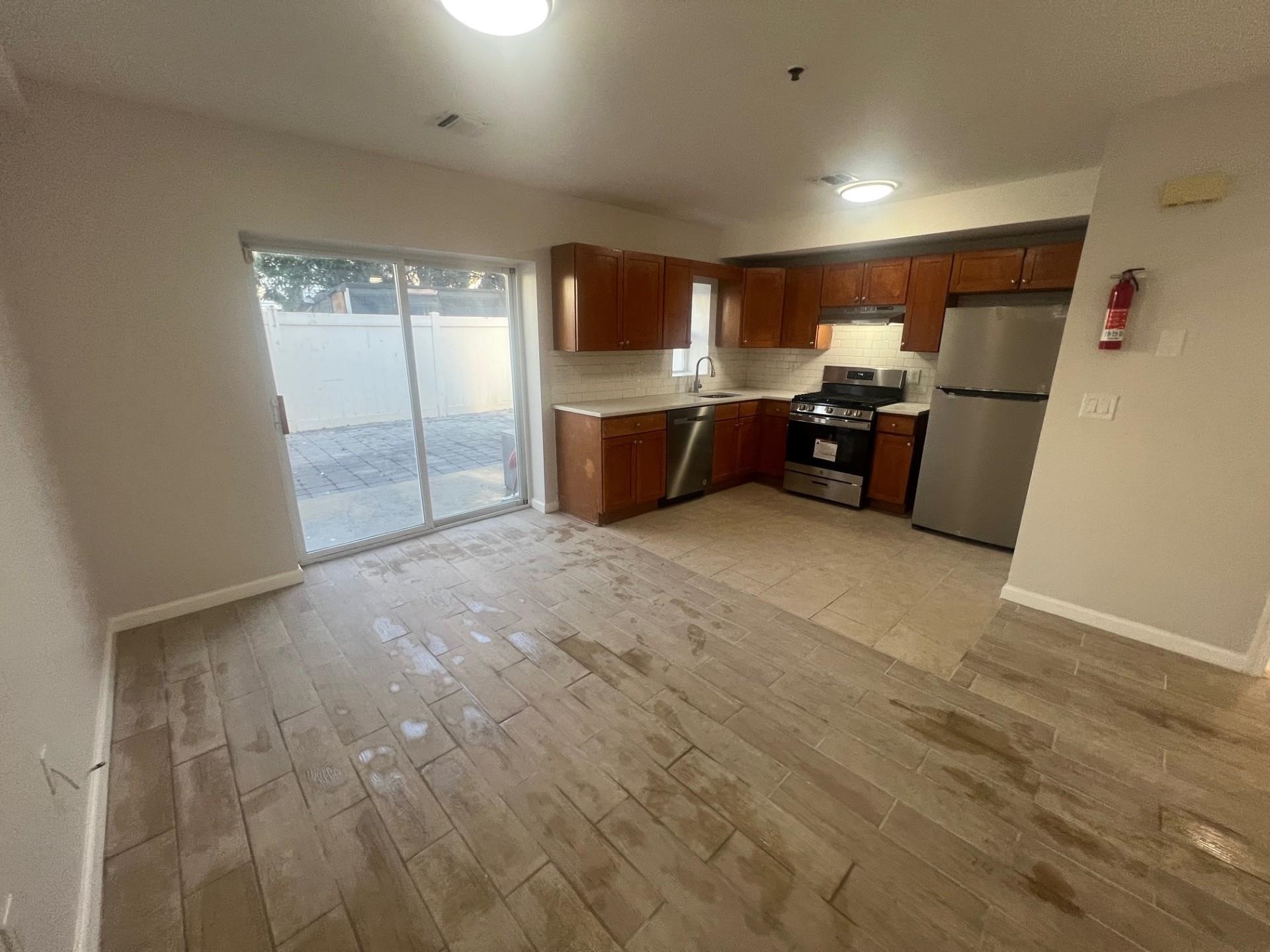 710 23RD ST Unit: 1