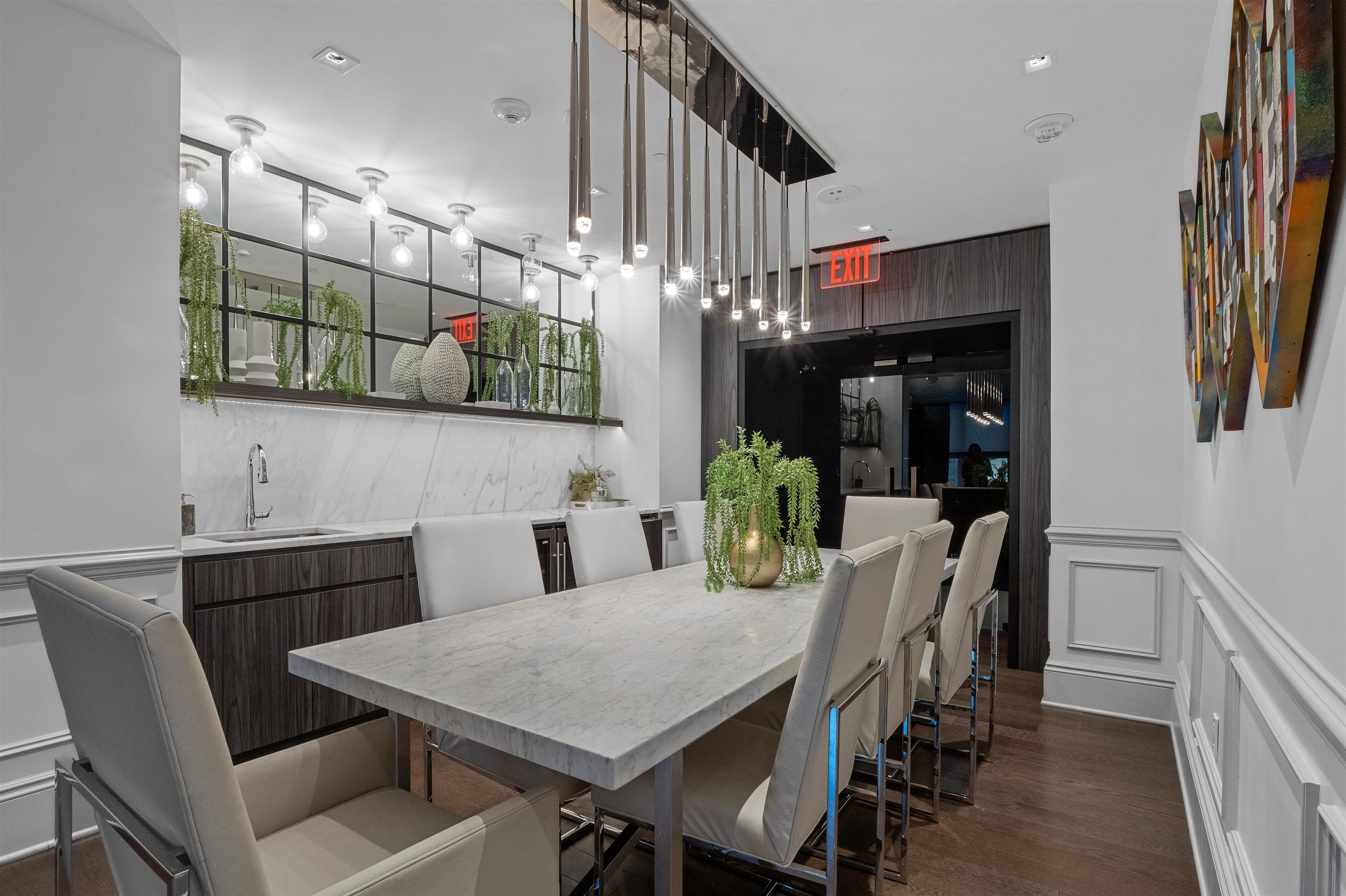 88 MORGAN ST Unit: 405