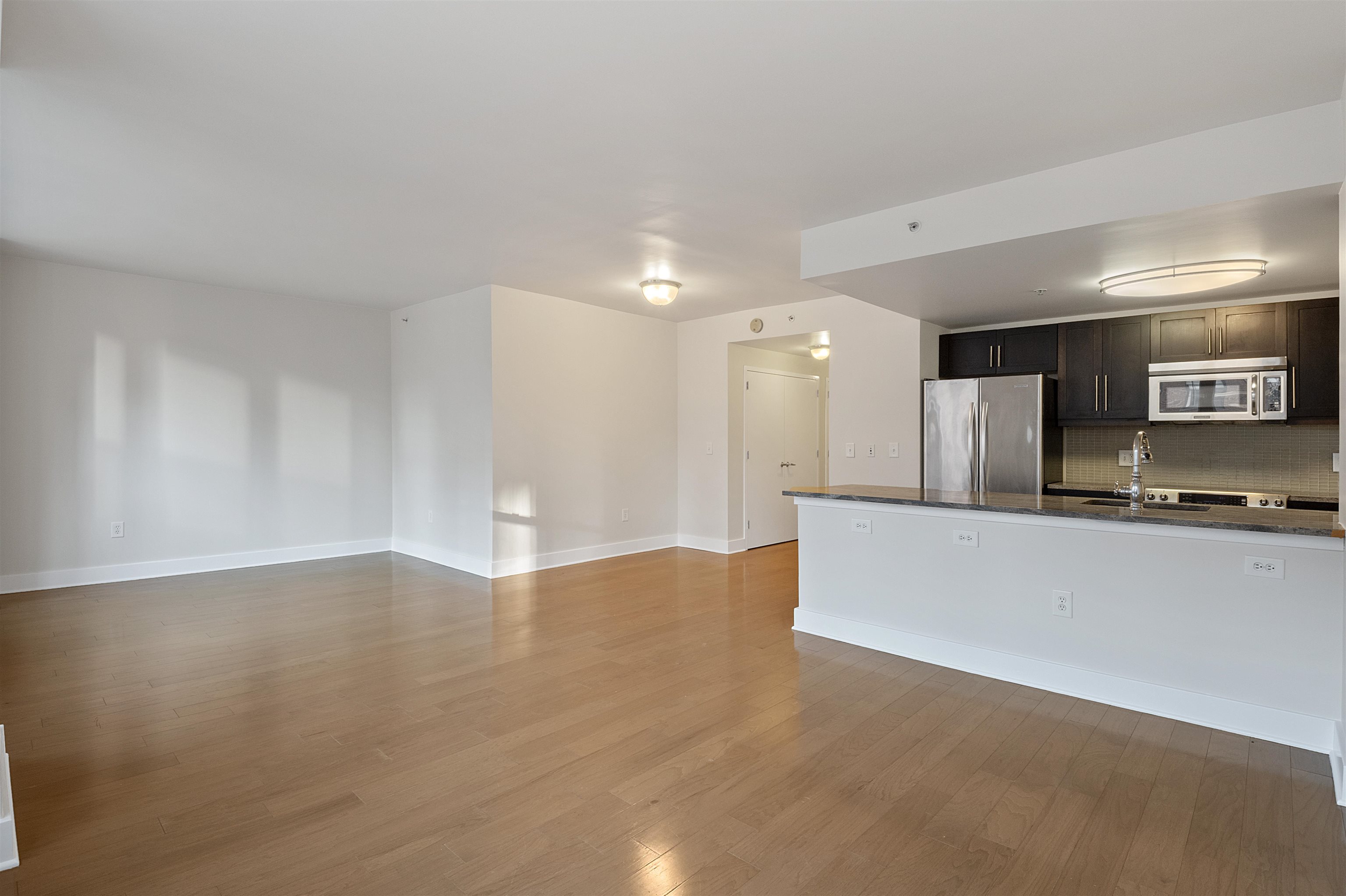 88 MORGAN ST Unit: 405