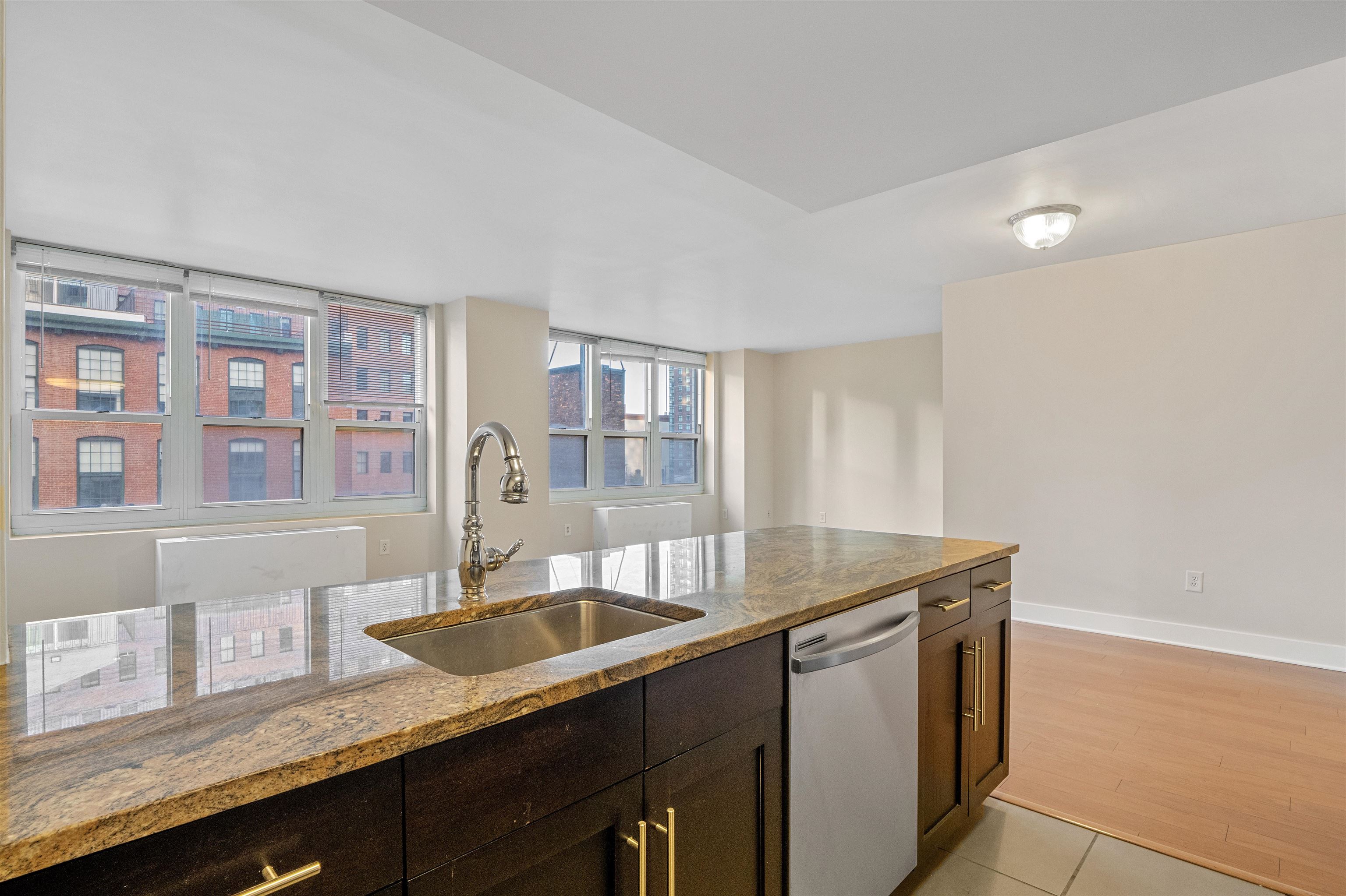 88 MORGAN ST Unit: 405
