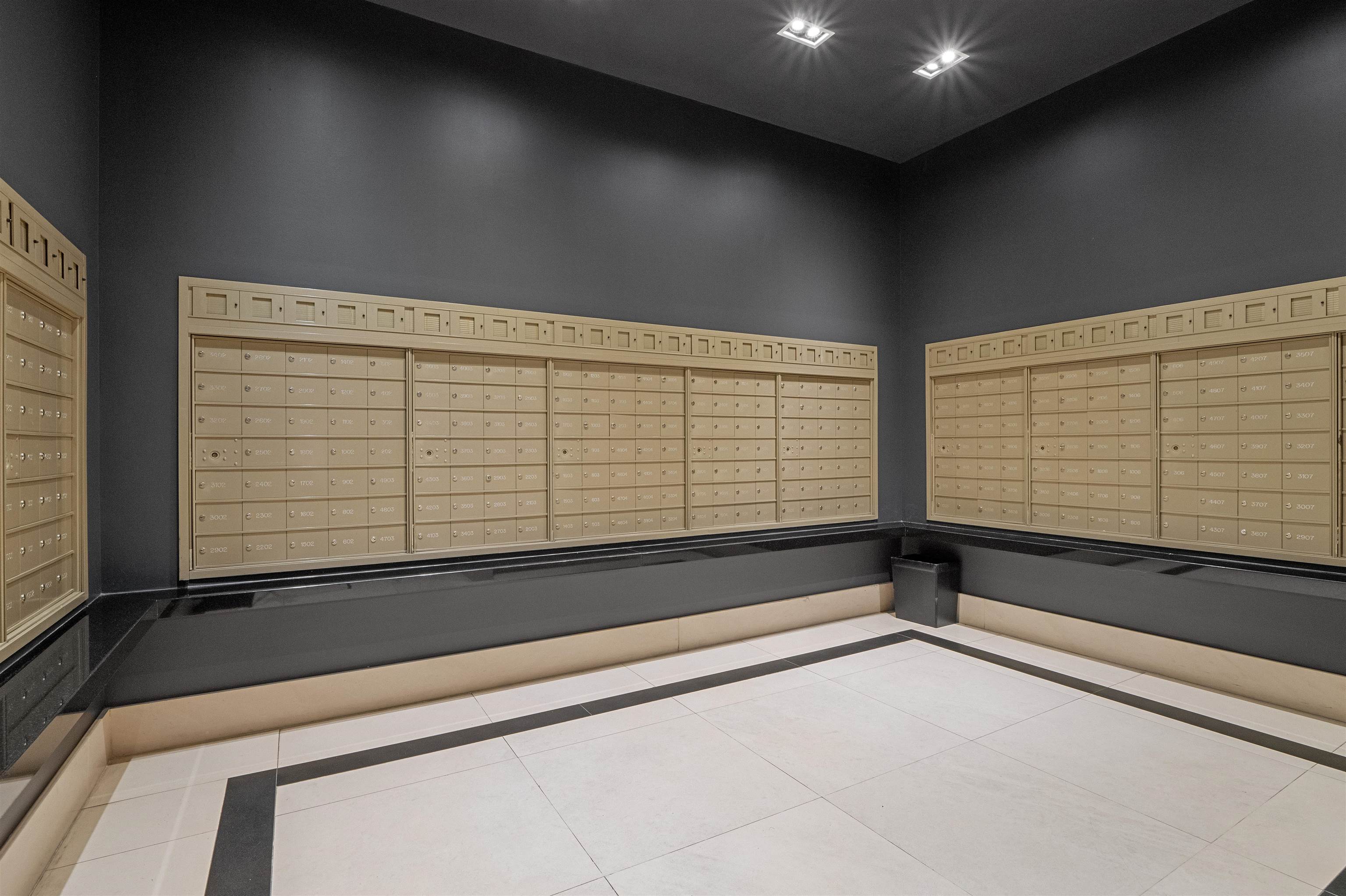 88 MORGAN ST Unit: 405