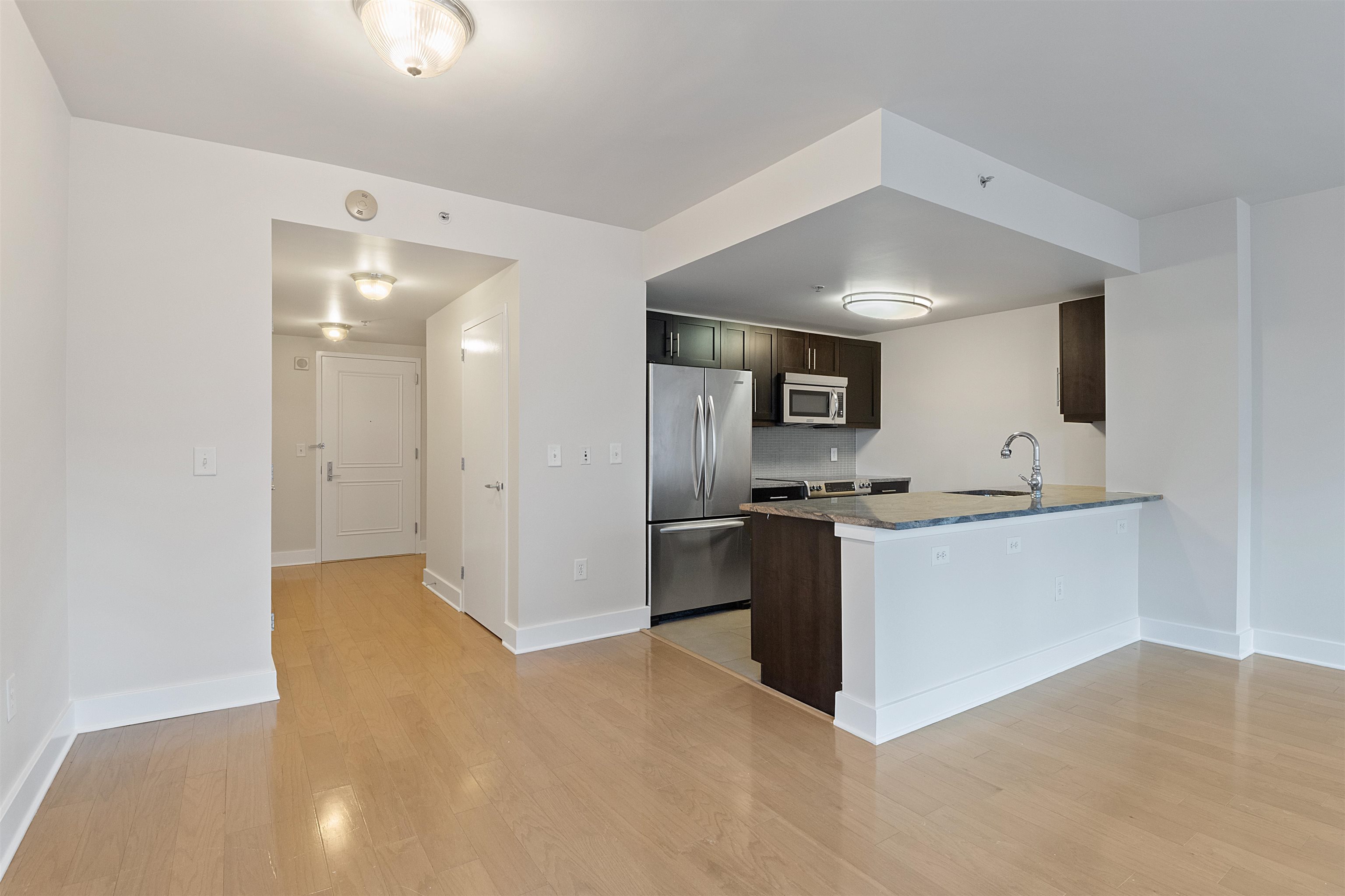 88 MORGAN ST Unit: 405