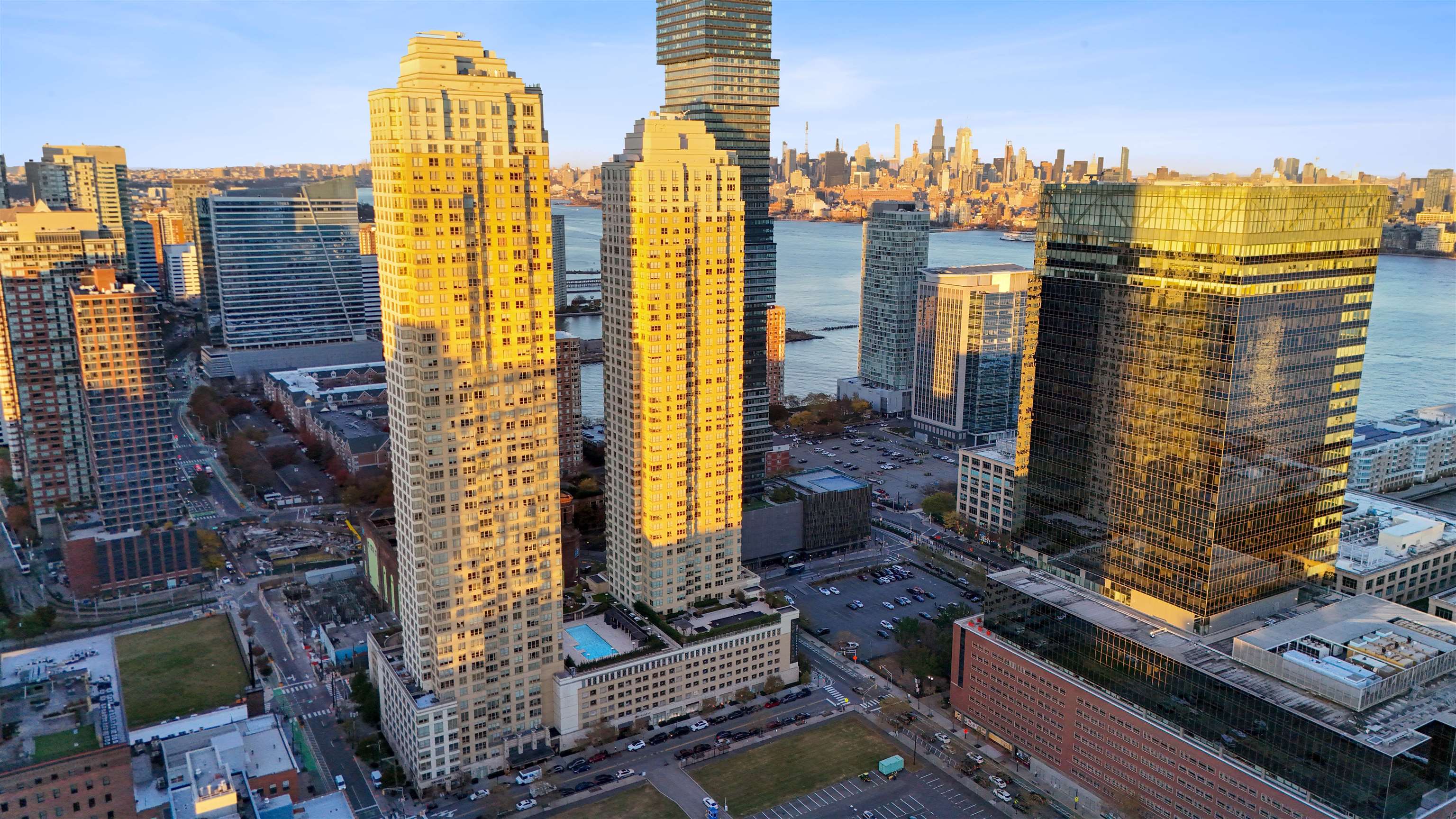 88 MORGAN ST Unit: 405