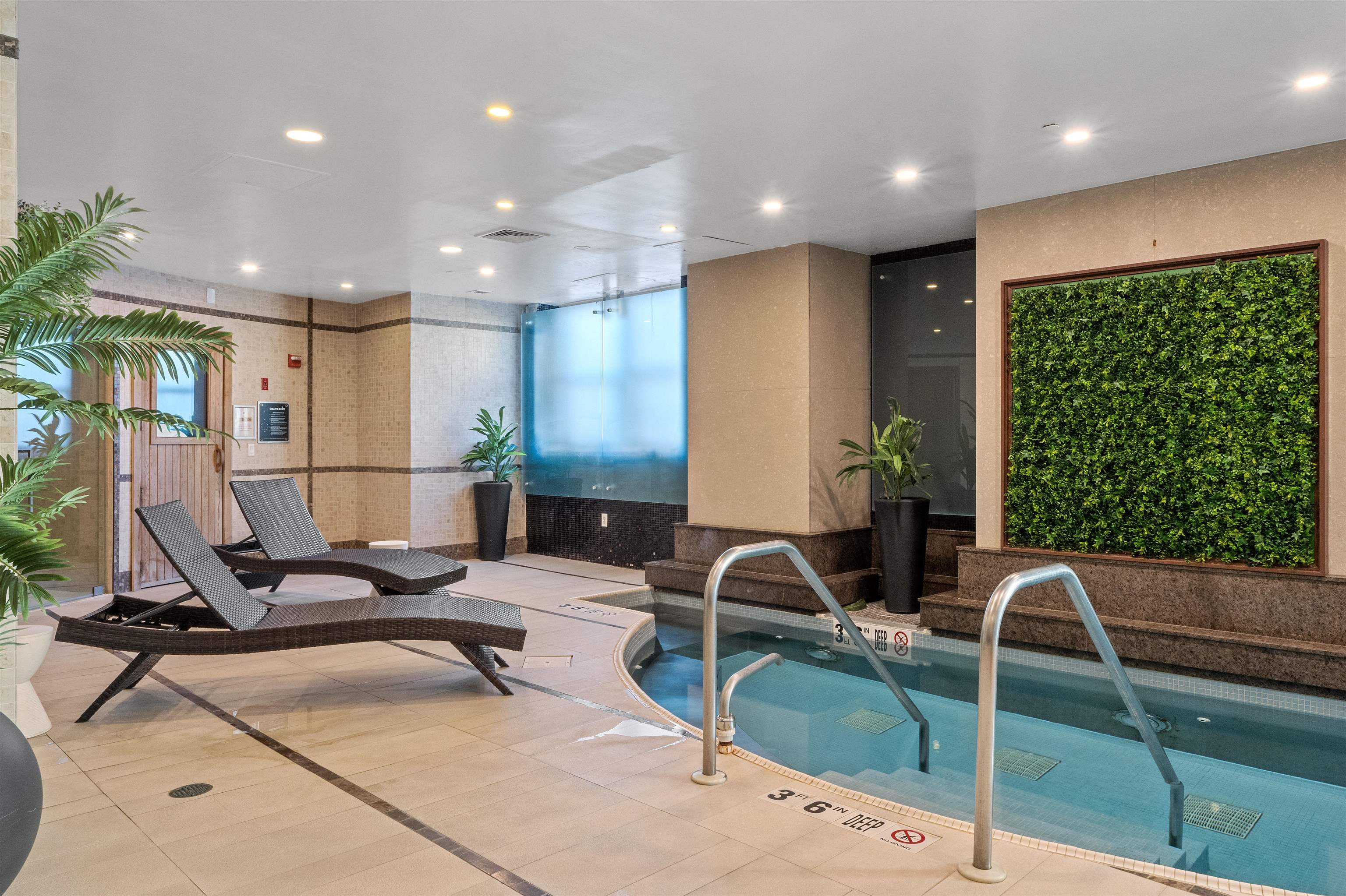 88 MORGAN ST Unit: 405