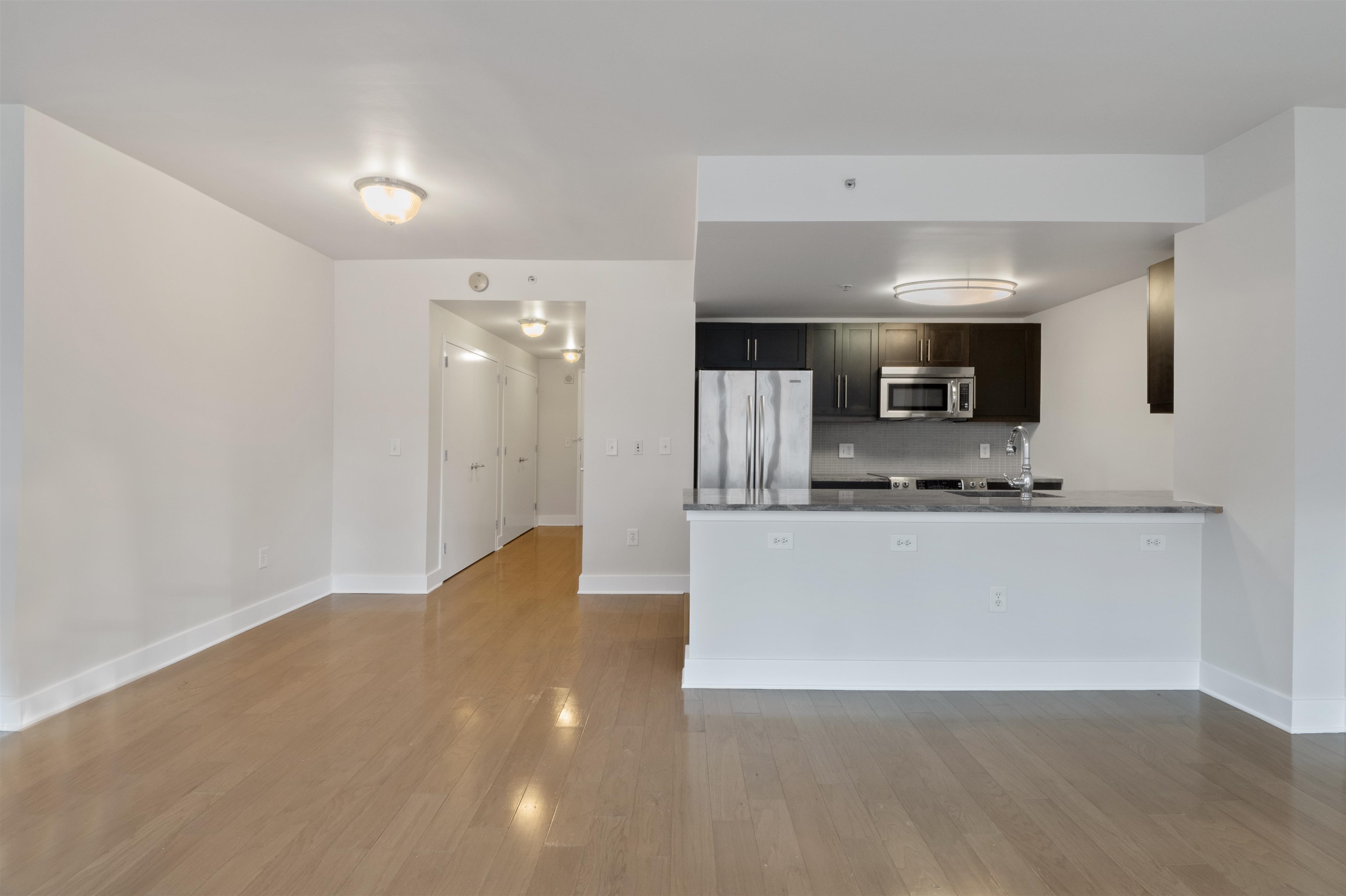 88 MORGAN ST Unit: 405