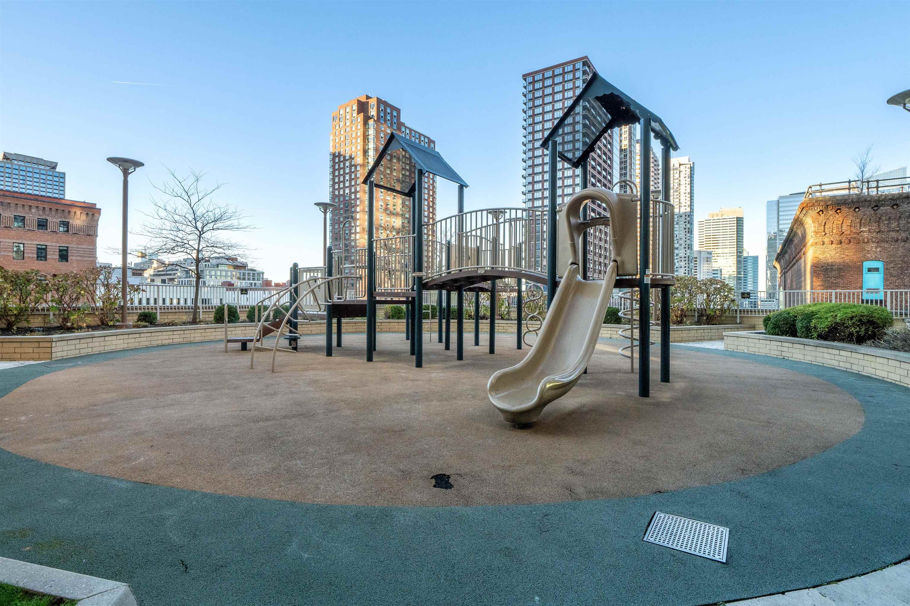 88 MORGAN ST Unit: 405