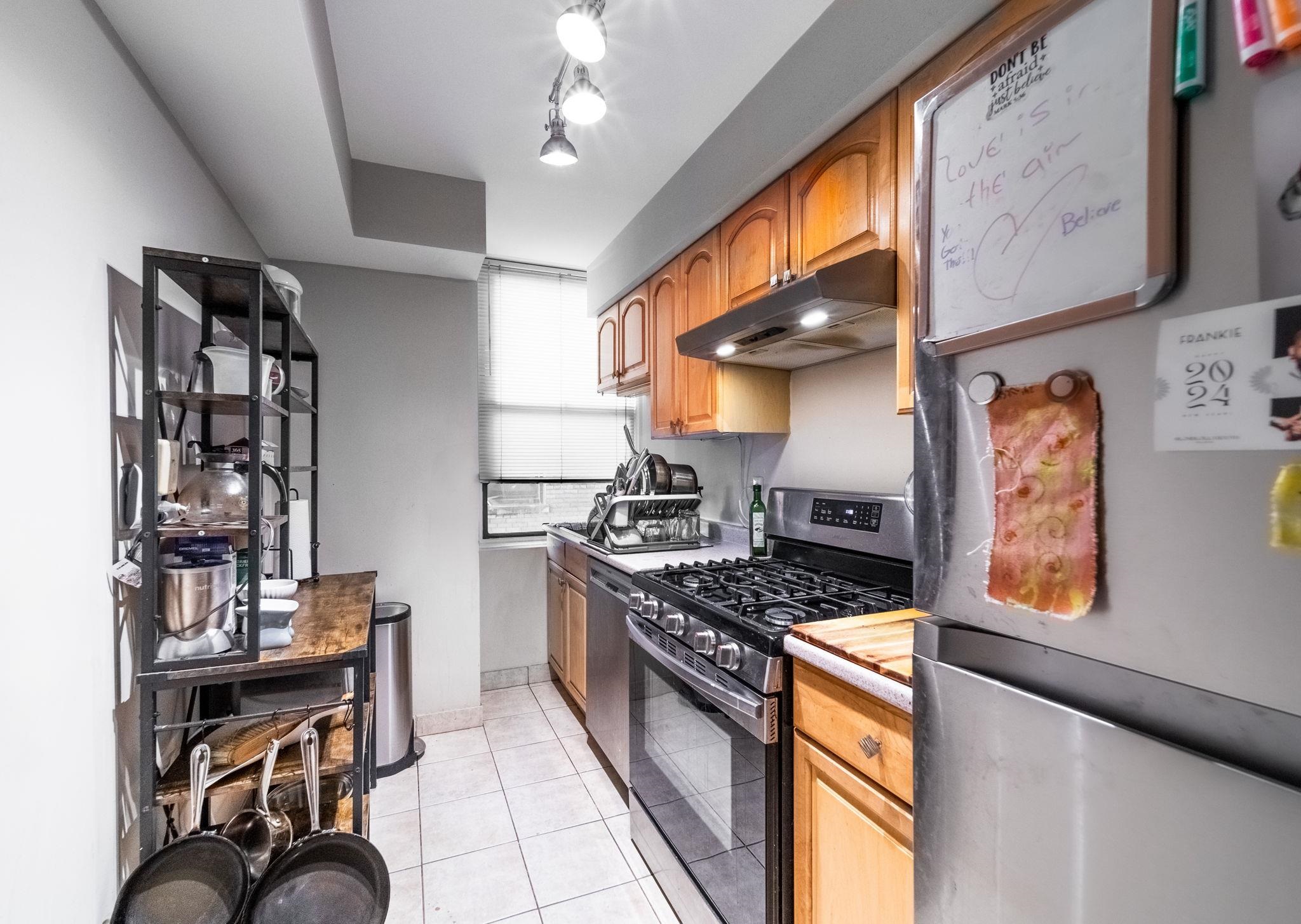 2600 KENNEDY BLVD Unit: 3L