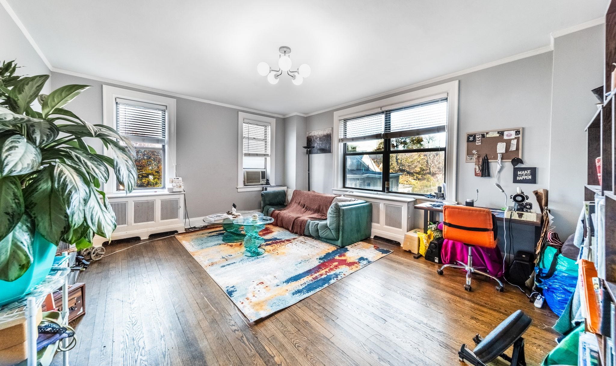 2600 KENNEDY BLVD Unit: 3L