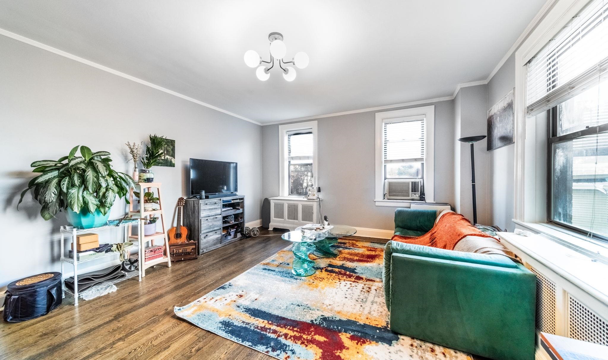 2600 KENNEDY BLVD Unit: 3L