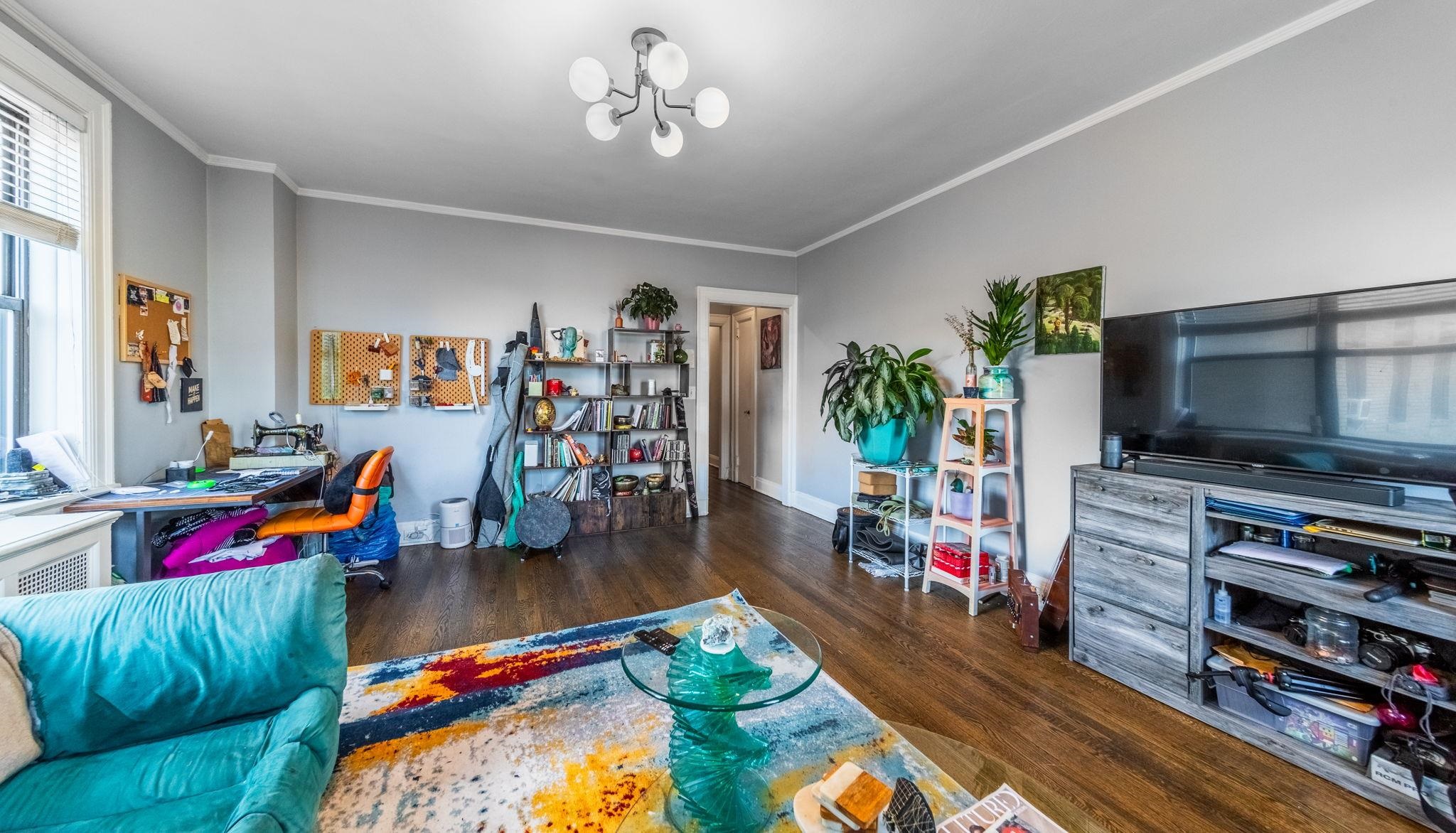 2600 KENNEDY BLVD Unit: 3L