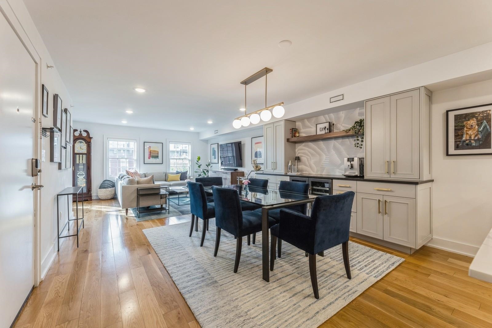 206 YORK ST Unit: 3