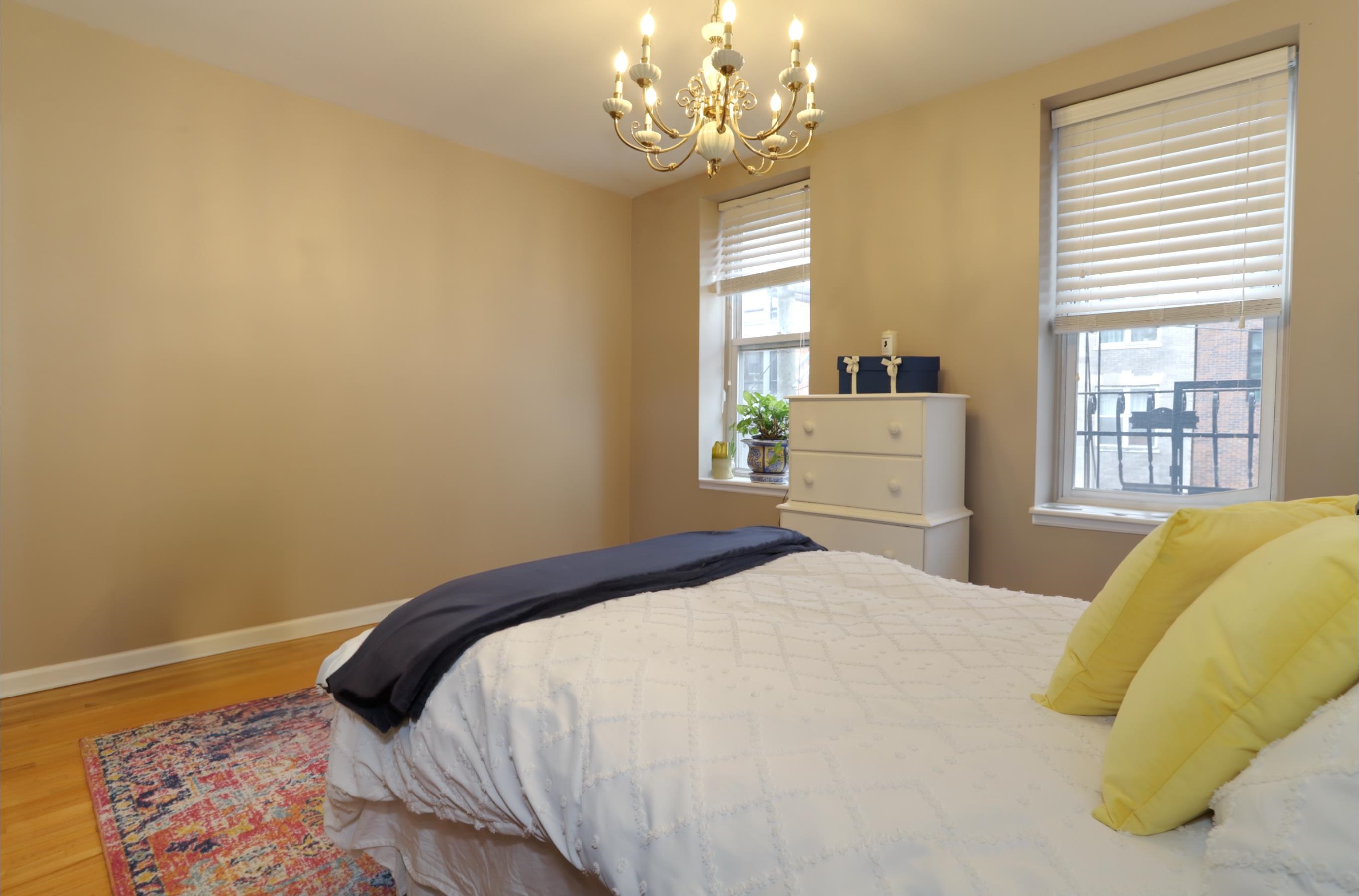 533 MONROE ST Unit: 3A
