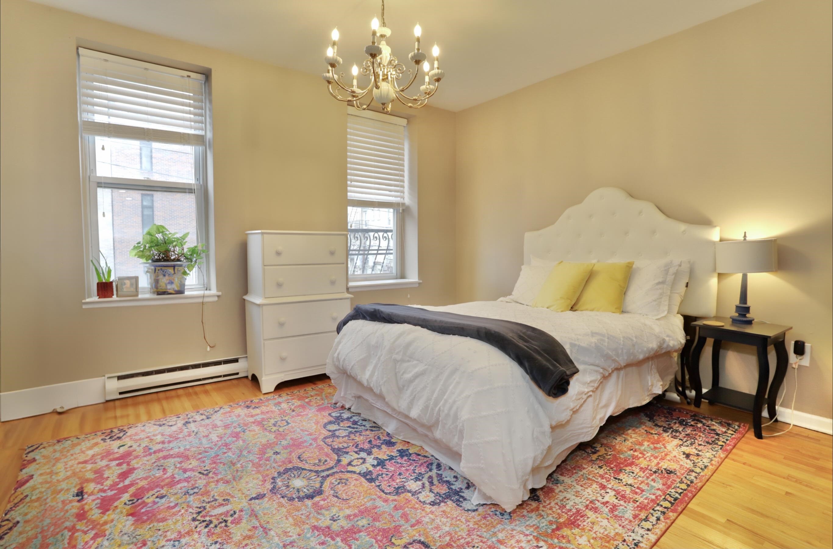 533 MONROE ST Unit: 3A