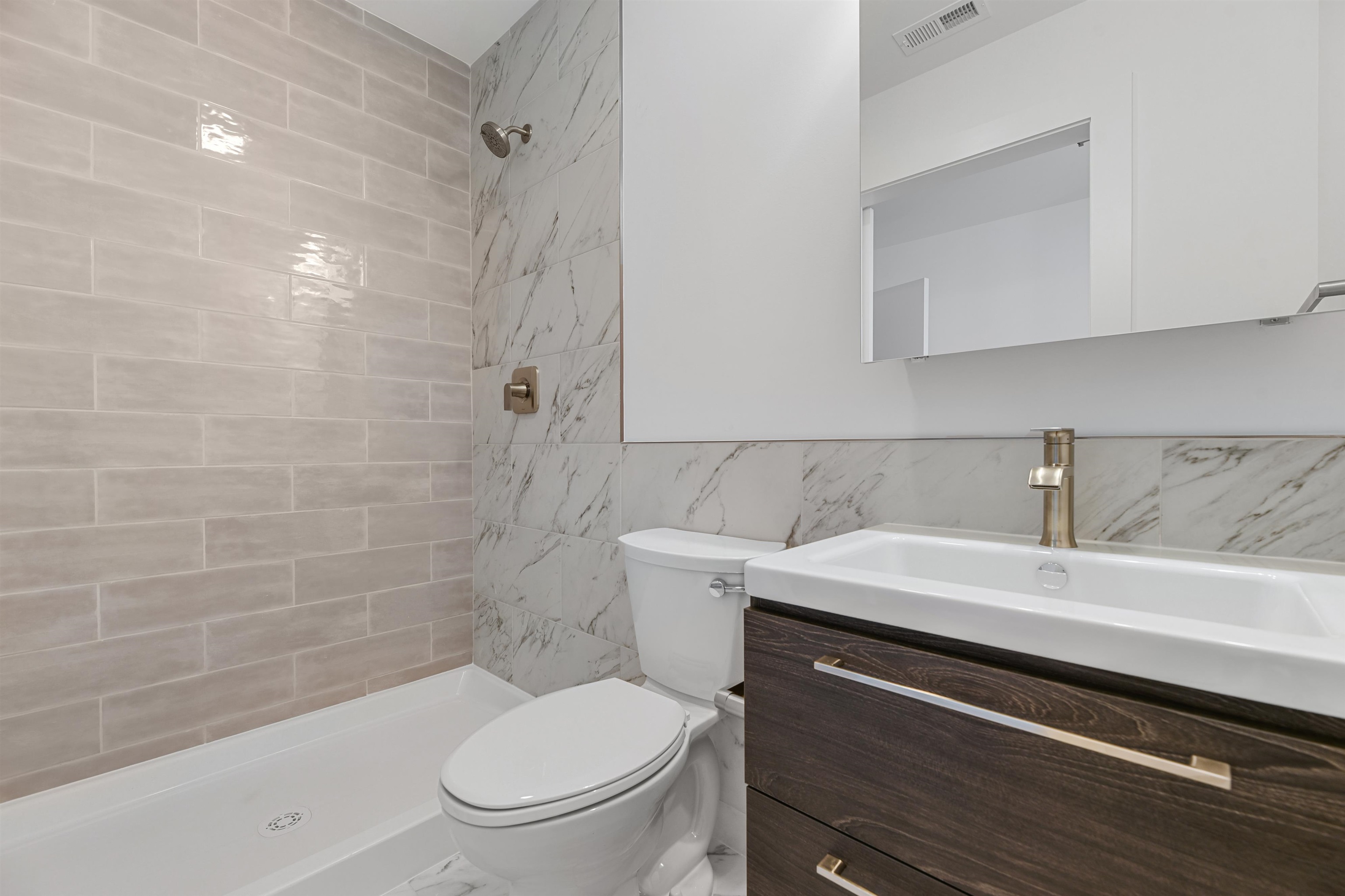 506 CENTRAL AVE Unit: 502