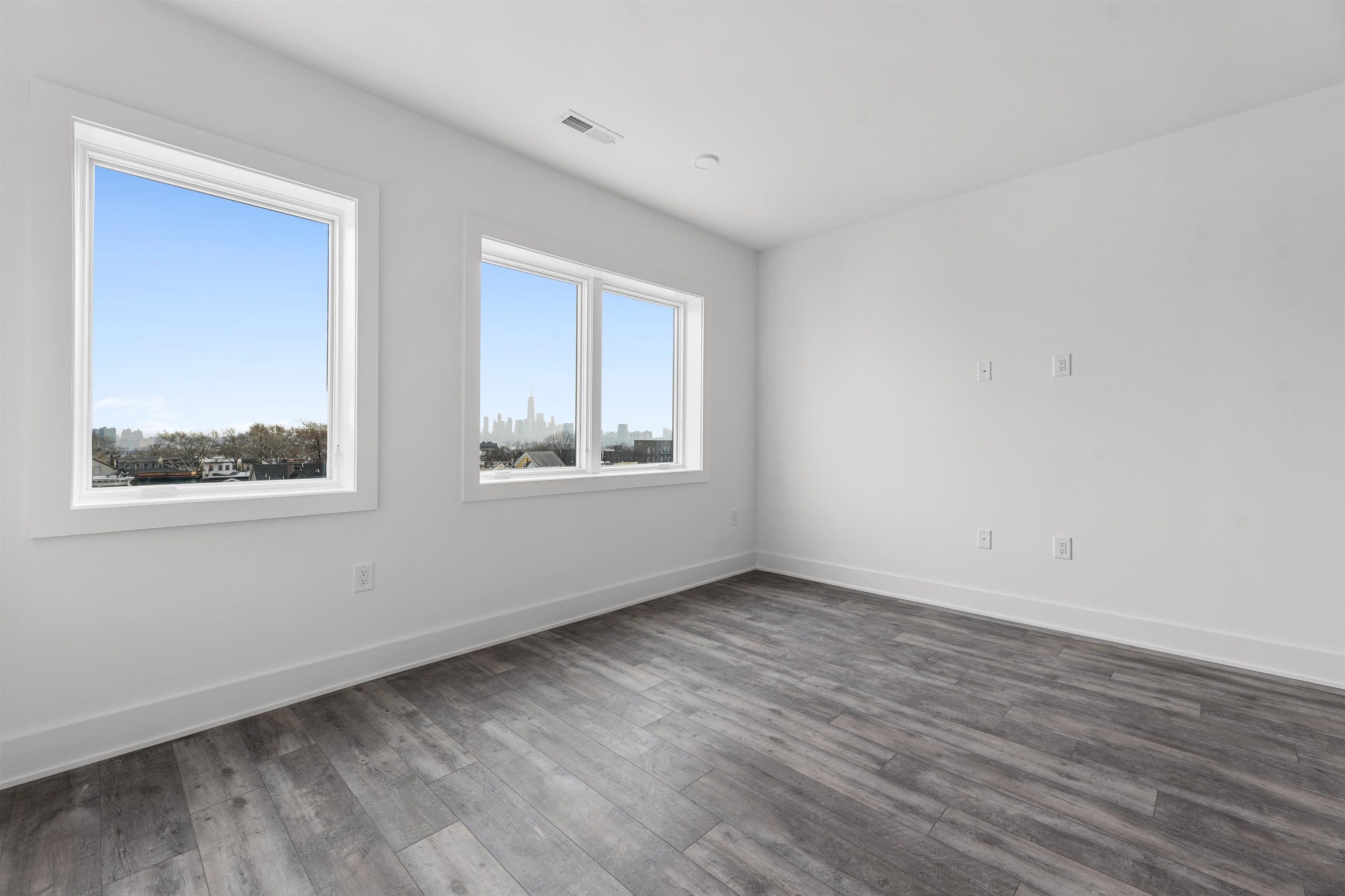 506 CENTRAL AVE Unit: 502