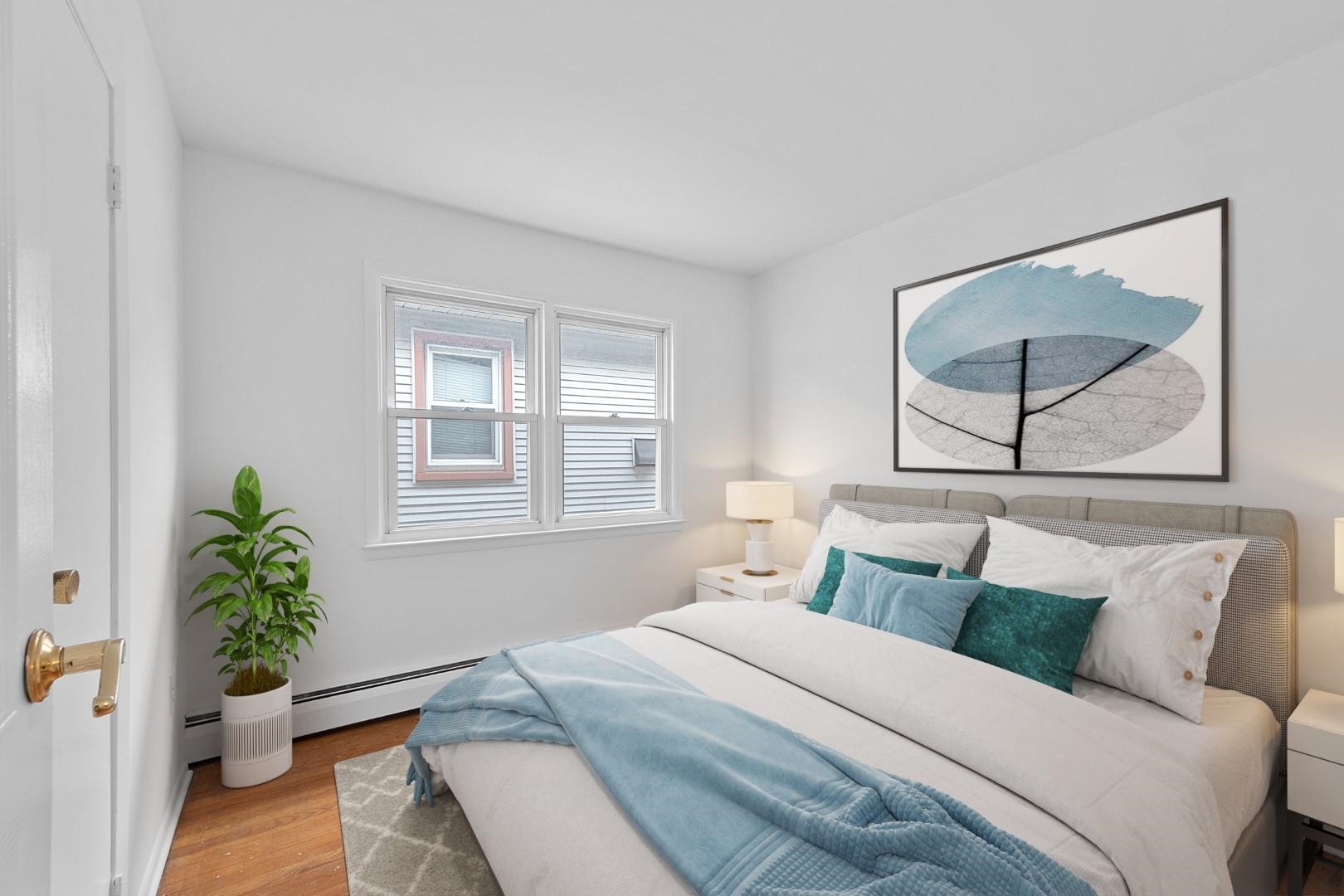 8 COLONIAL DR