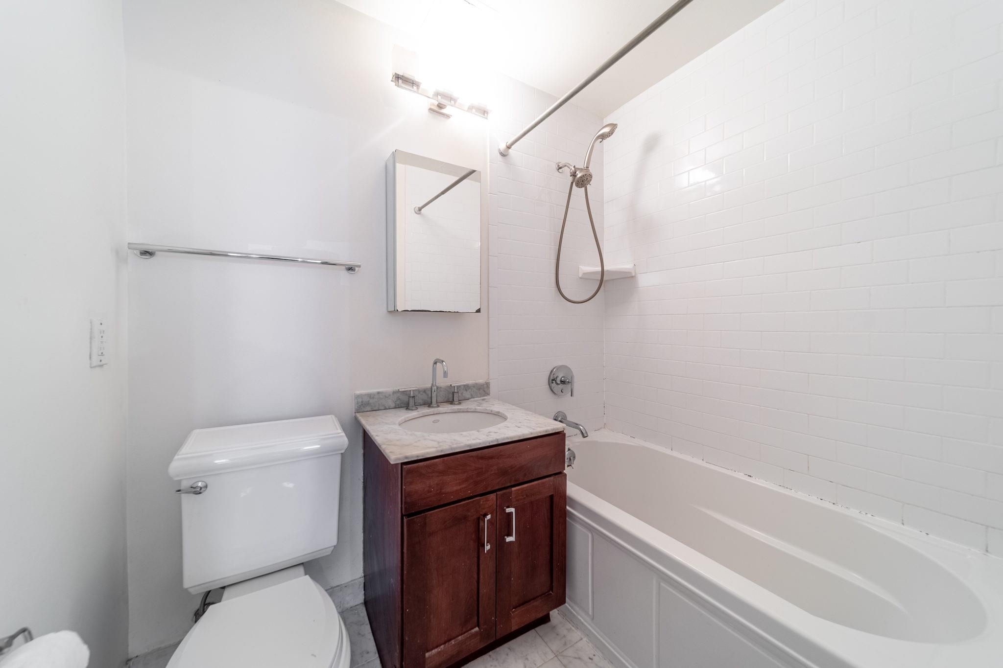 158 WAYNE ST Unit: 103A