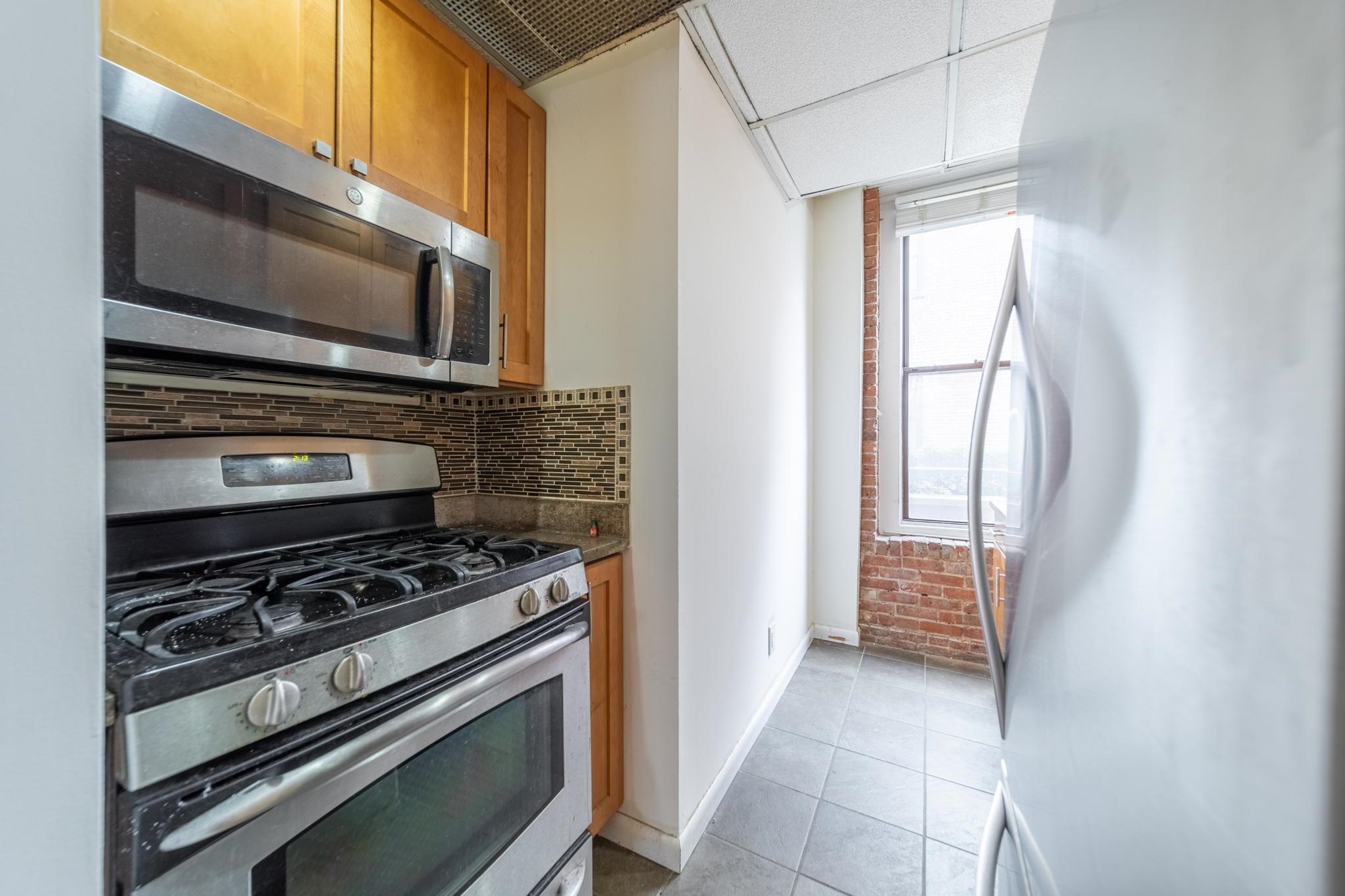 158 WAYNE ST Unit: 103A