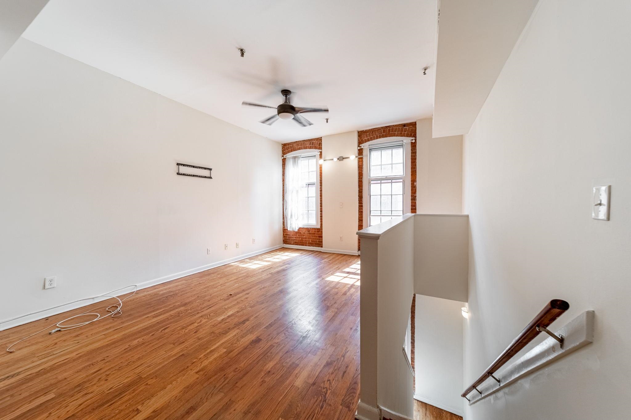 158 WAYNE ST Unit: 103A