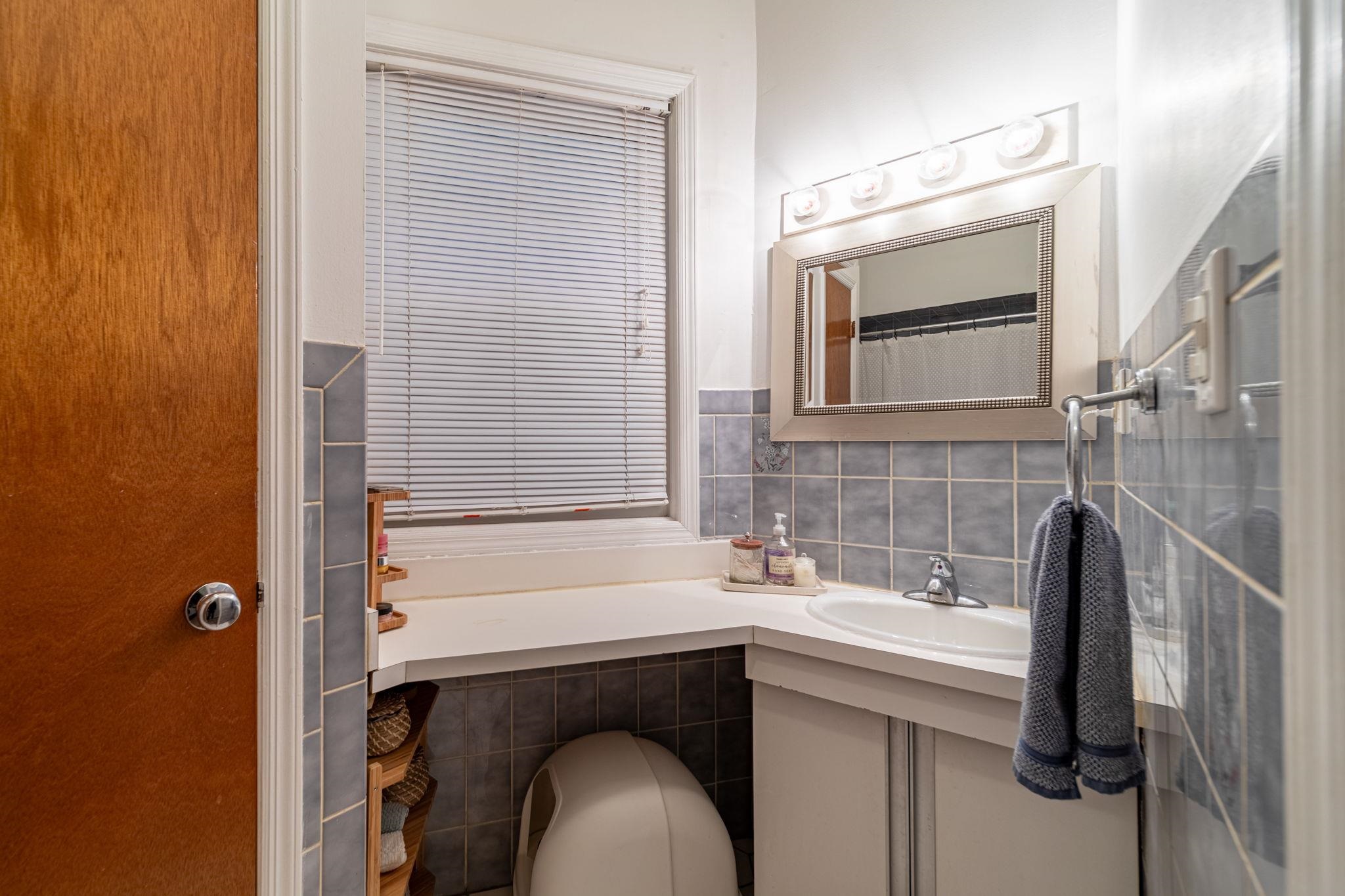 465 PALISADE AVE Unit: 2L