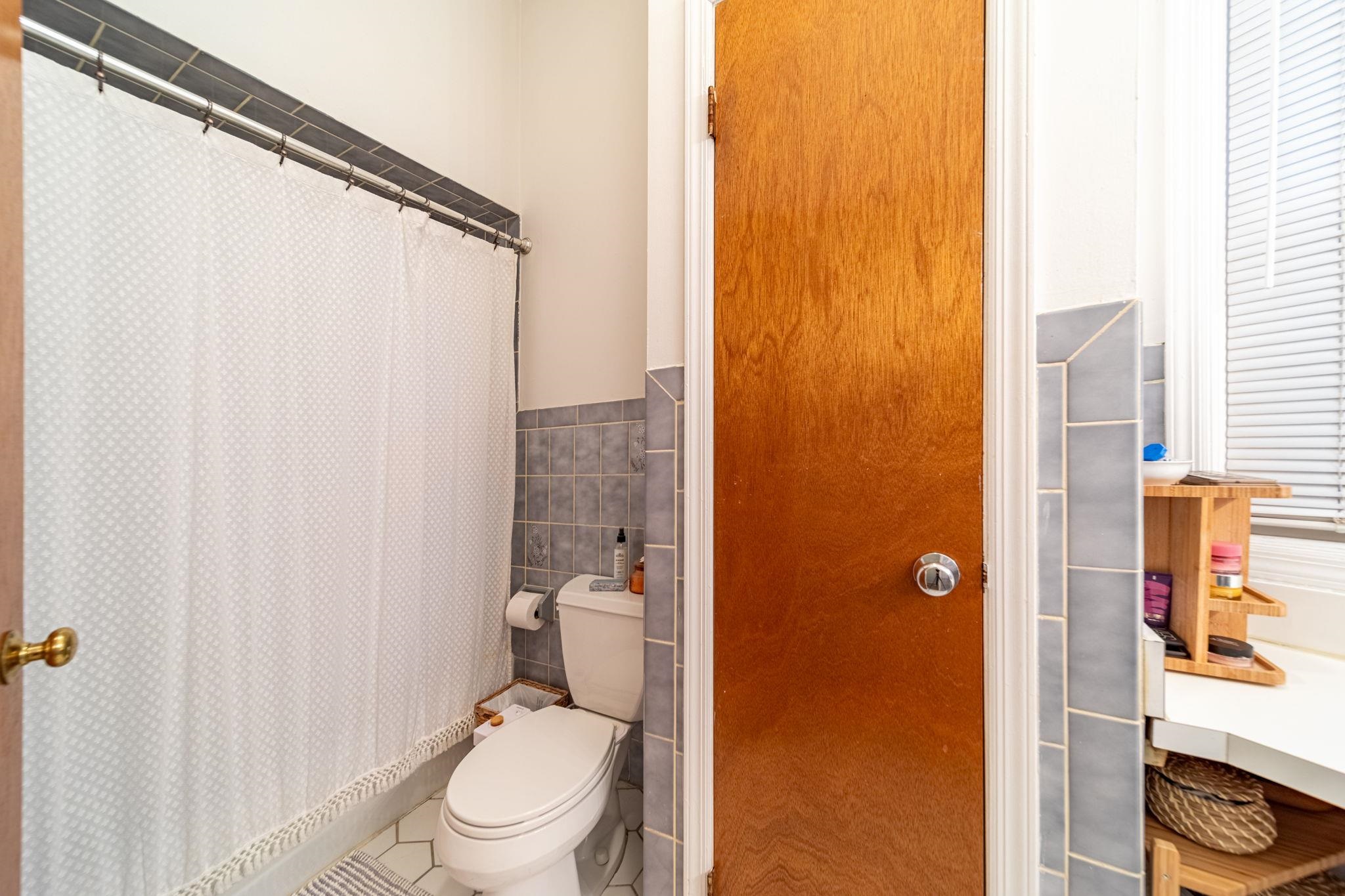 465 PALISADE AVE Unit: 2L