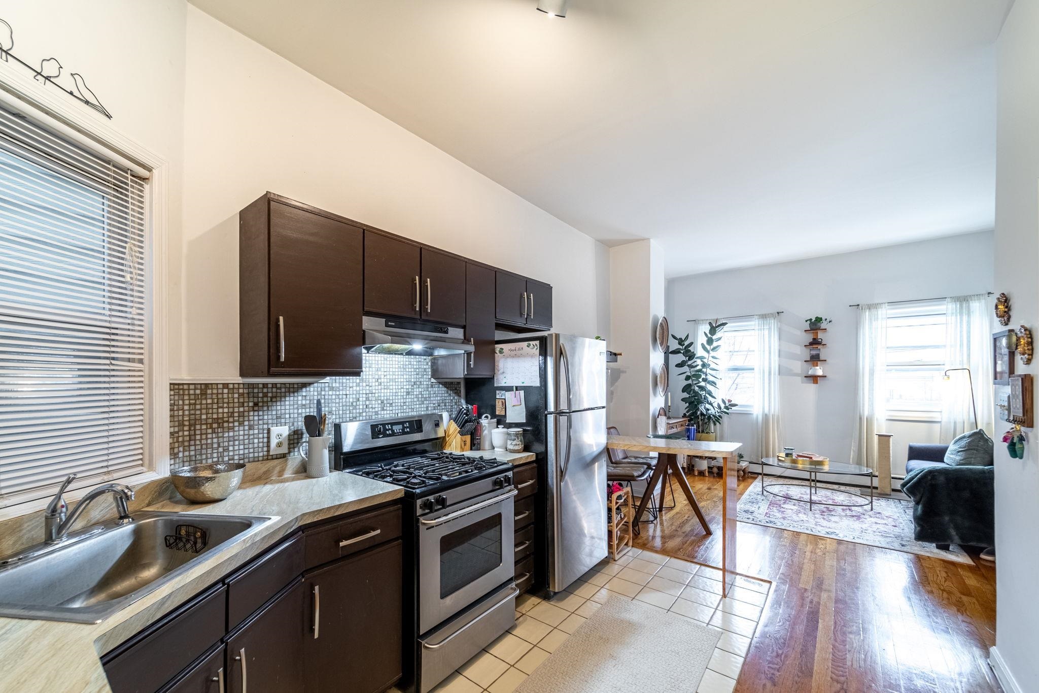 465 PALISADE AVE Unit: 2L