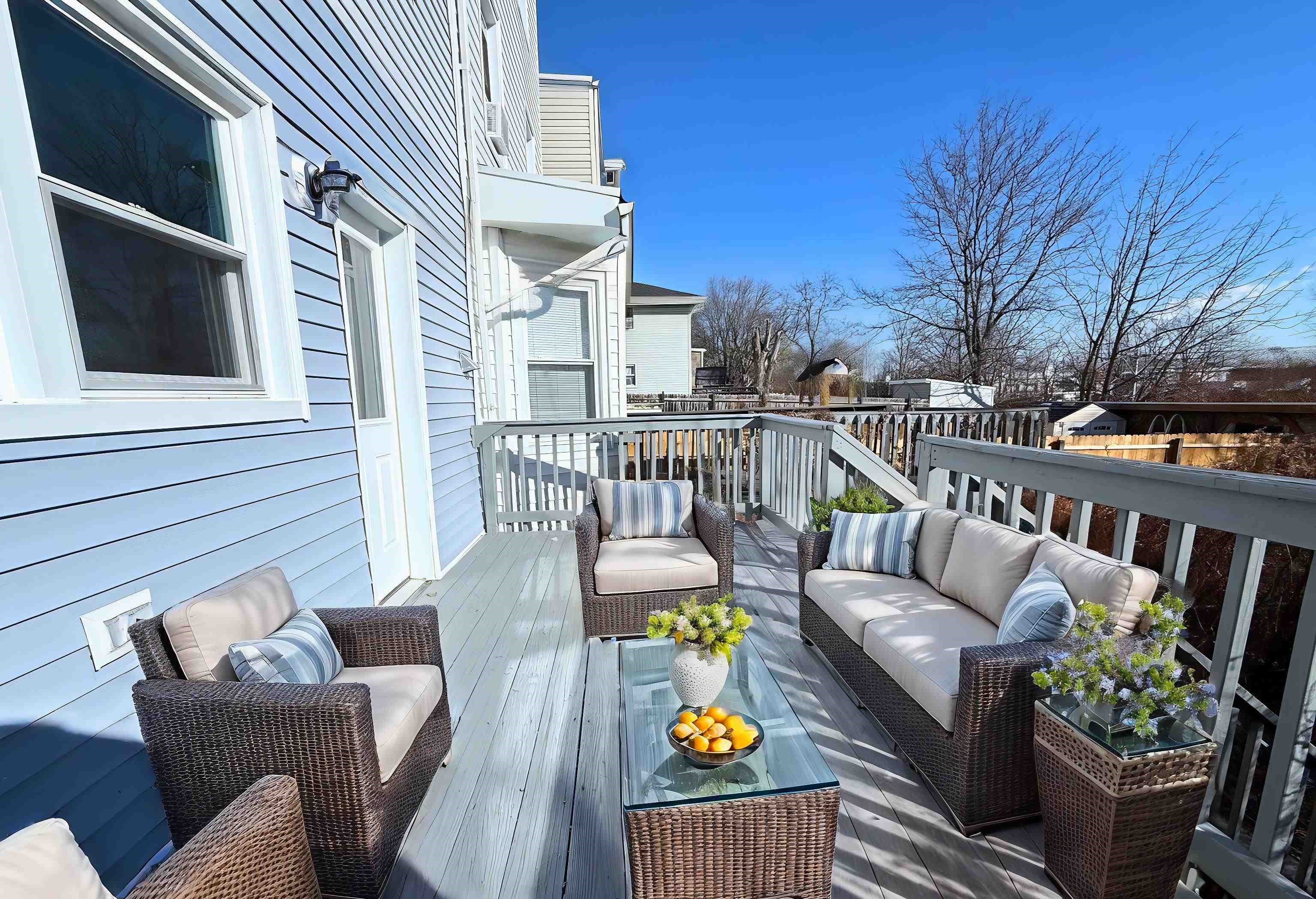 256 PRINCETON AVE Unit: 1A