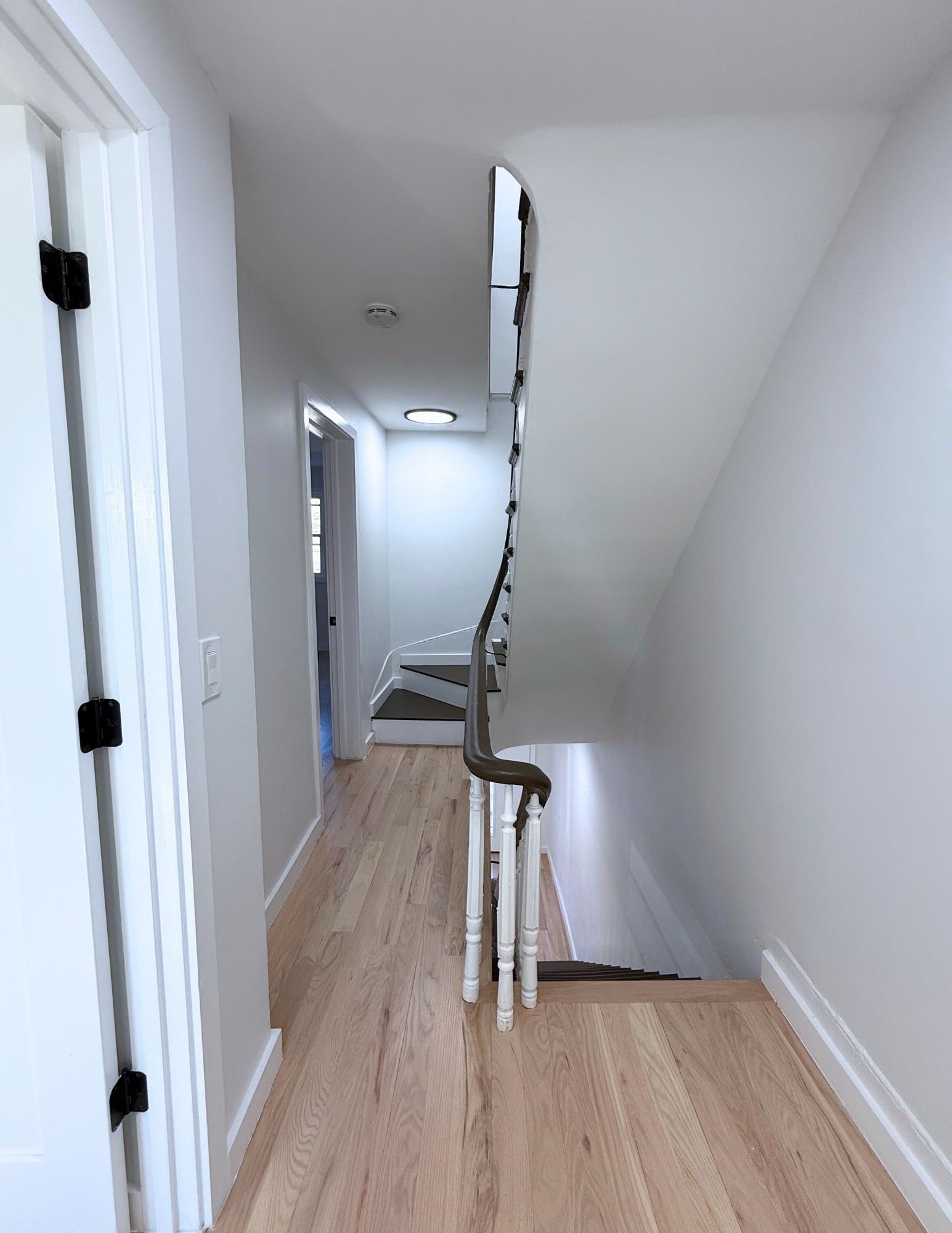 256 PRINCETON AVE Unit: 1A