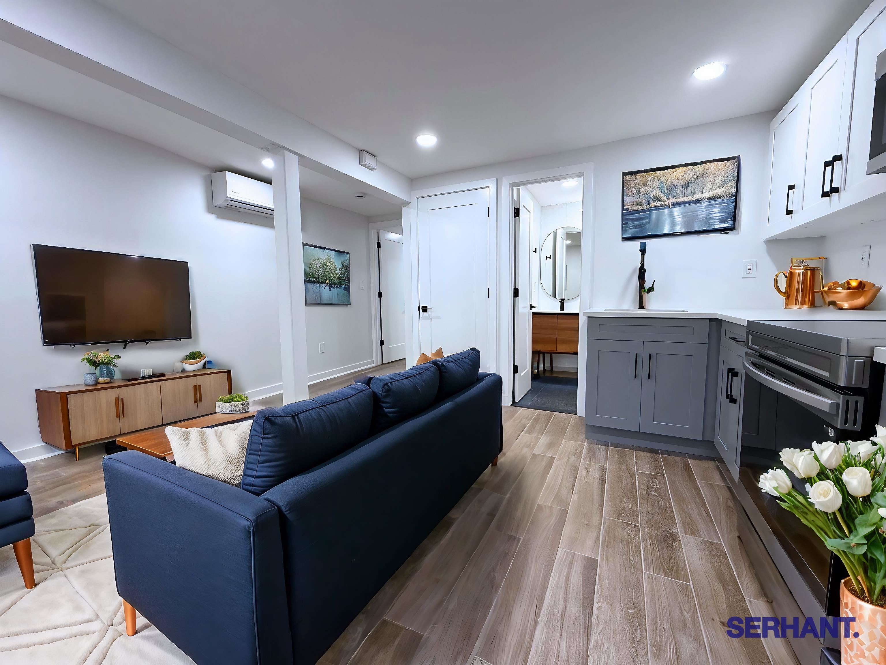 256 PRINCETON AVE Unit: 1B