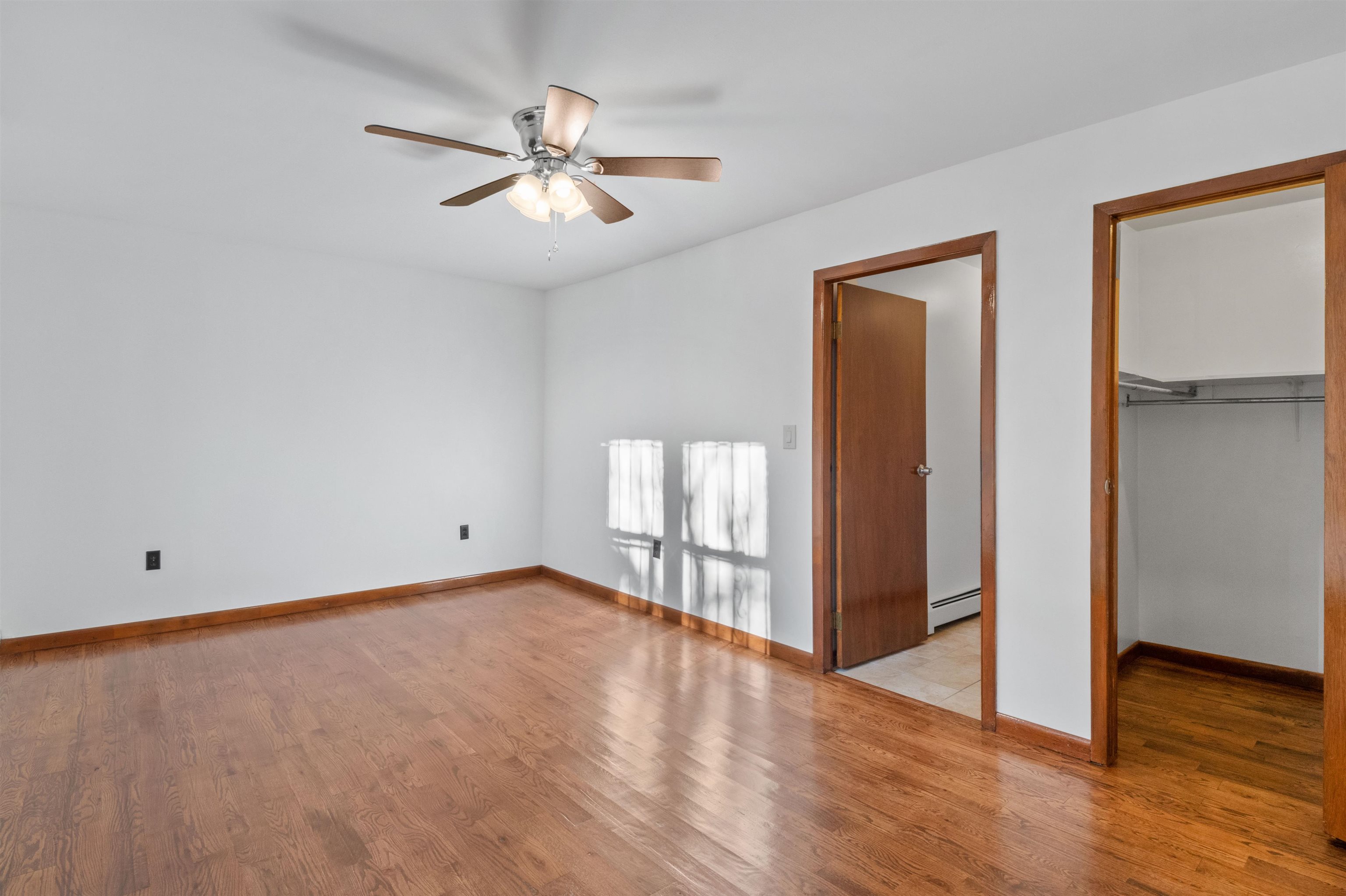 117 WINFIELD AVE Unit: 1