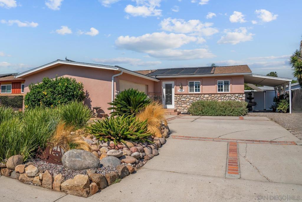 8454 Carlton Oaks Drive