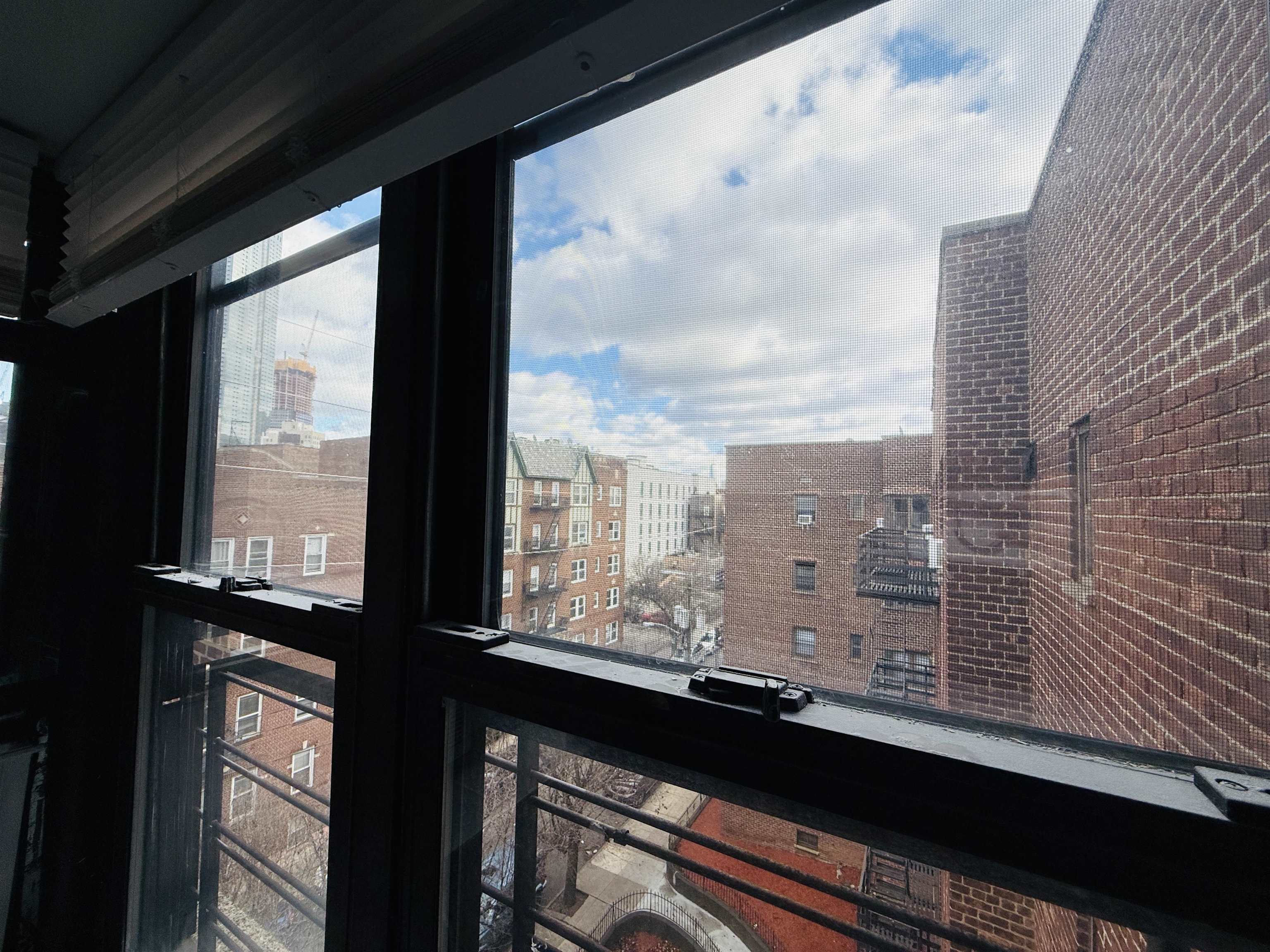 165 VROOM ST Unit: 5E