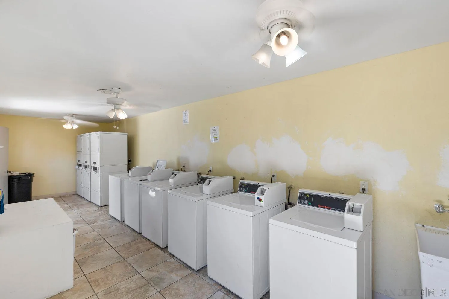 4451 35th St Unit 6