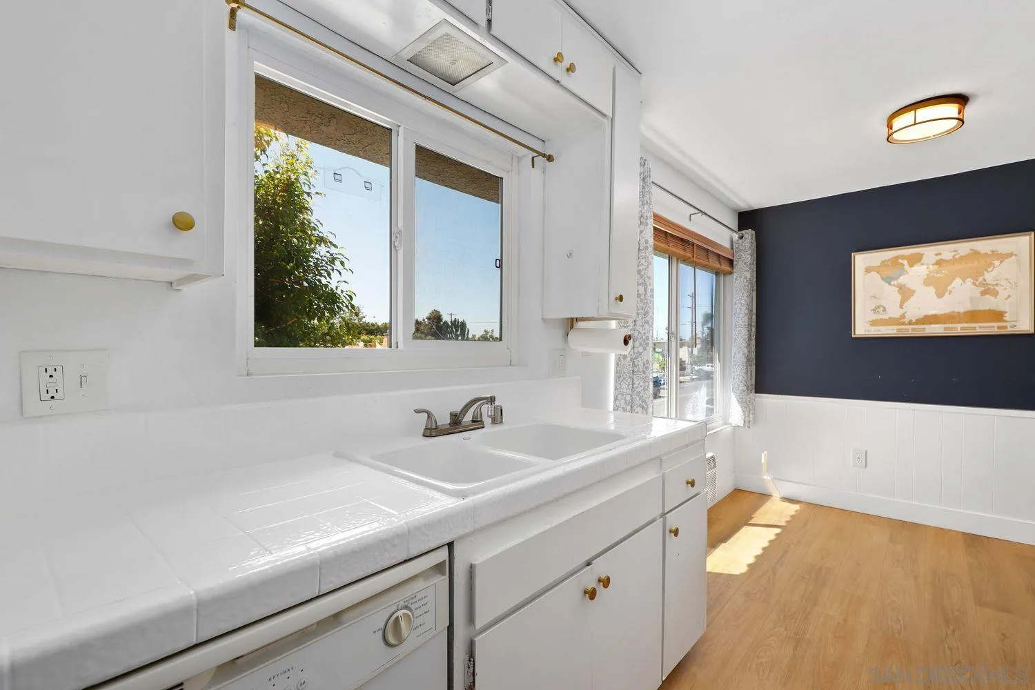 4451 35th St Unit 6