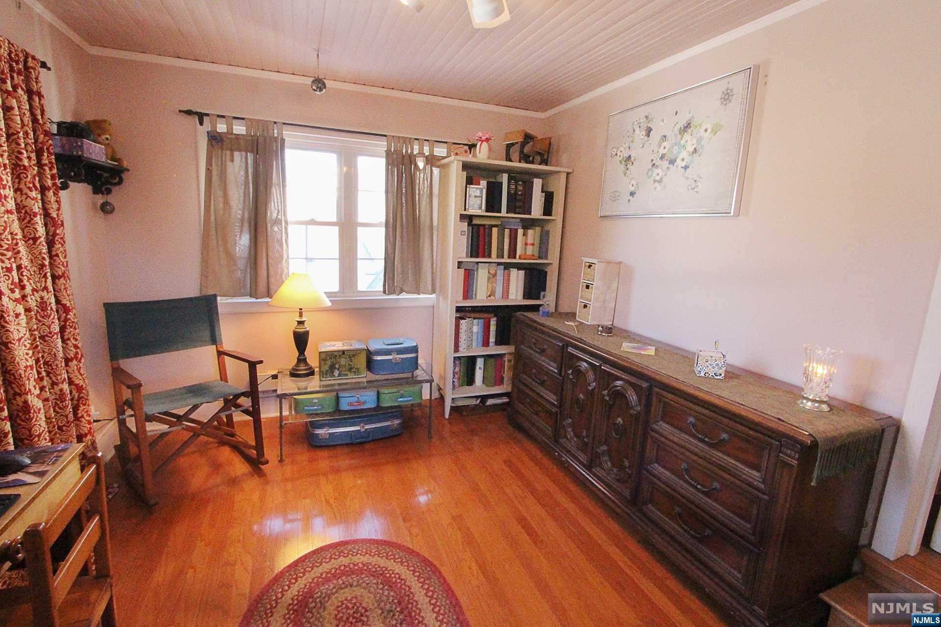 29 Oakridge Road