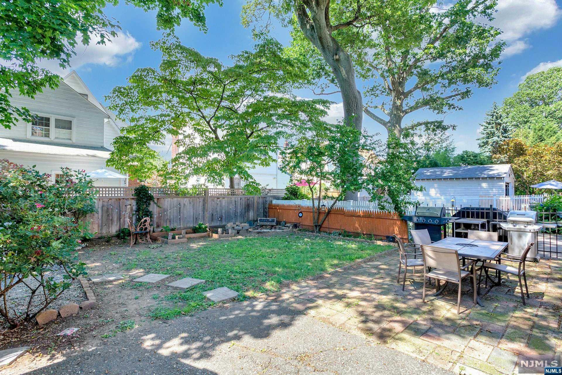 29 Oakridge Road